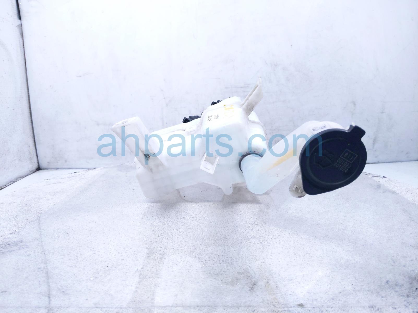 2014 Toyota Prius Windshield Washer Reservoir Tank 85315 47140 Replacement 2014 Toyota Prius Windshield Washer Reservoir Tank 85315 47140 Replacement thumbnail