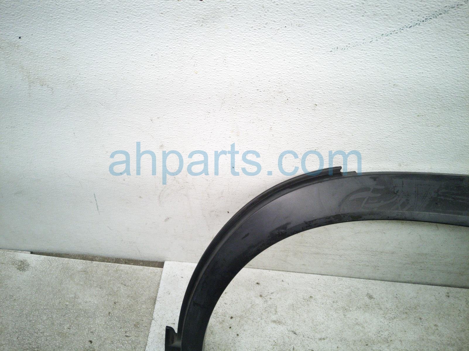 2022 Lexus Ux250h Rear Driver Wheel Opening Molding Silver 75606 76020 C1 Replacement 2022 Lexus Ux250h Rear Driver Wheel Opening Molding Silver 75606 76020 C1 Replacement thumbnail