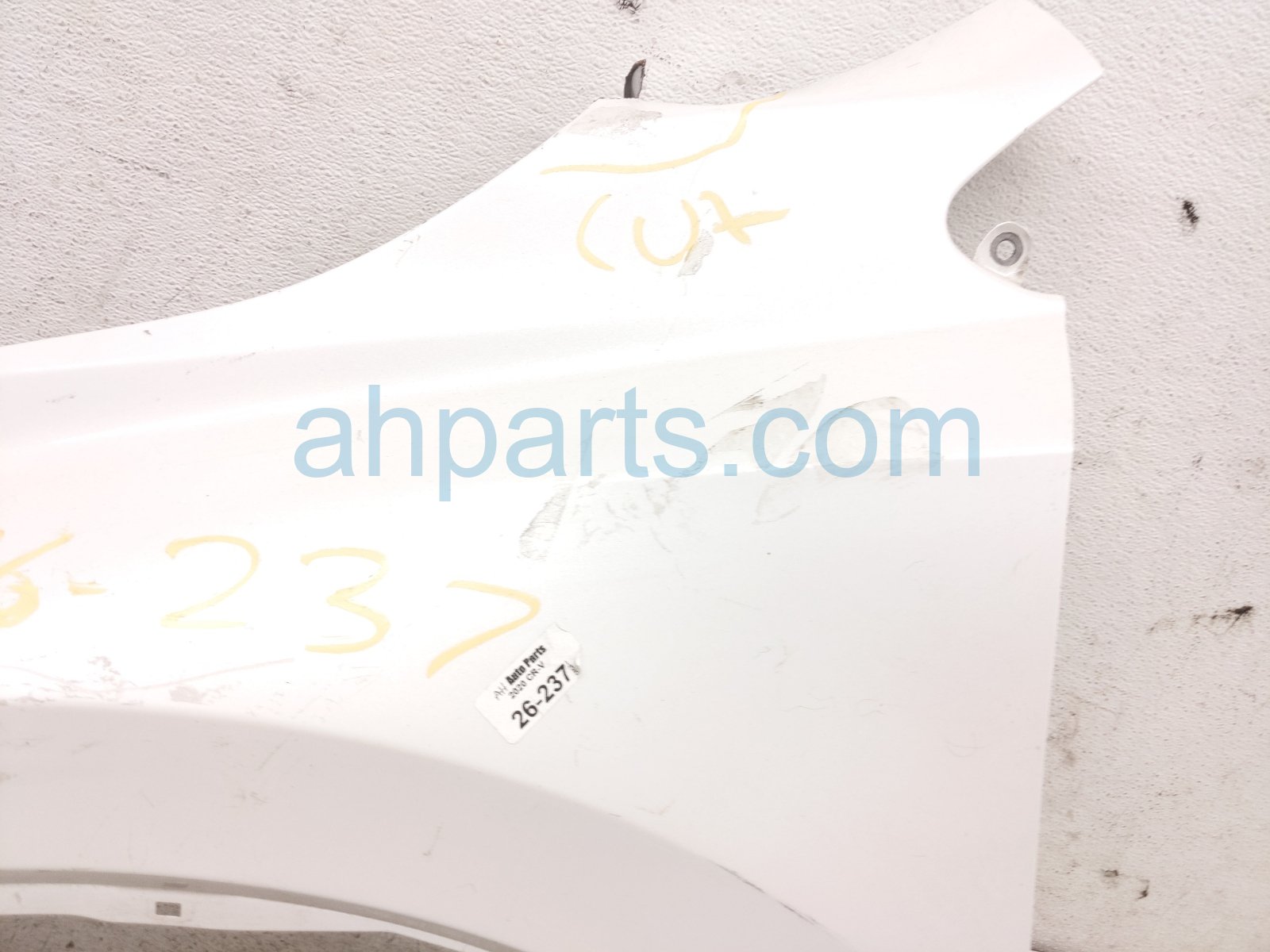 2020 Honda CR V Front Driver Fender White *cut 60261 TLA A00ZZ Replacement 2020 Honda CR V Front Driver Fender White *cut 60261 TLA A00ZZ Replacement thumbnail