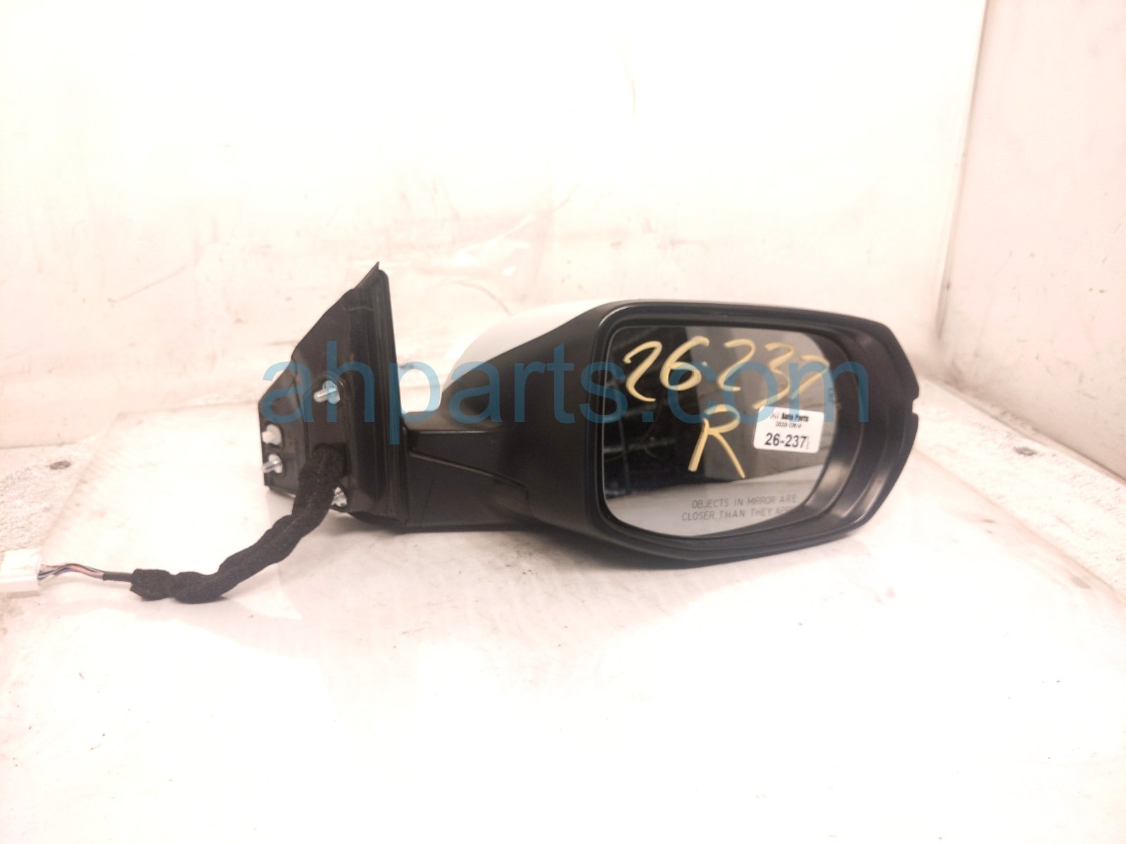 Honda RH SIDE VIEW MIRROR - WHITE