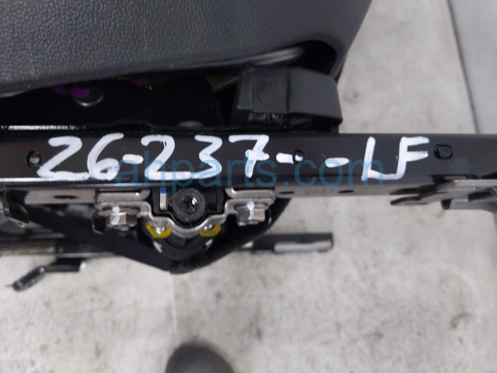 2020 Honda CR V Front Driver Seat Black W/o Airbag* 81525 TLA A51ZB Replacement 2020 Honda CR V Front Driver Seat Black W/o Airbag* 81525 TLA A51ZB Replacement thumbnail
