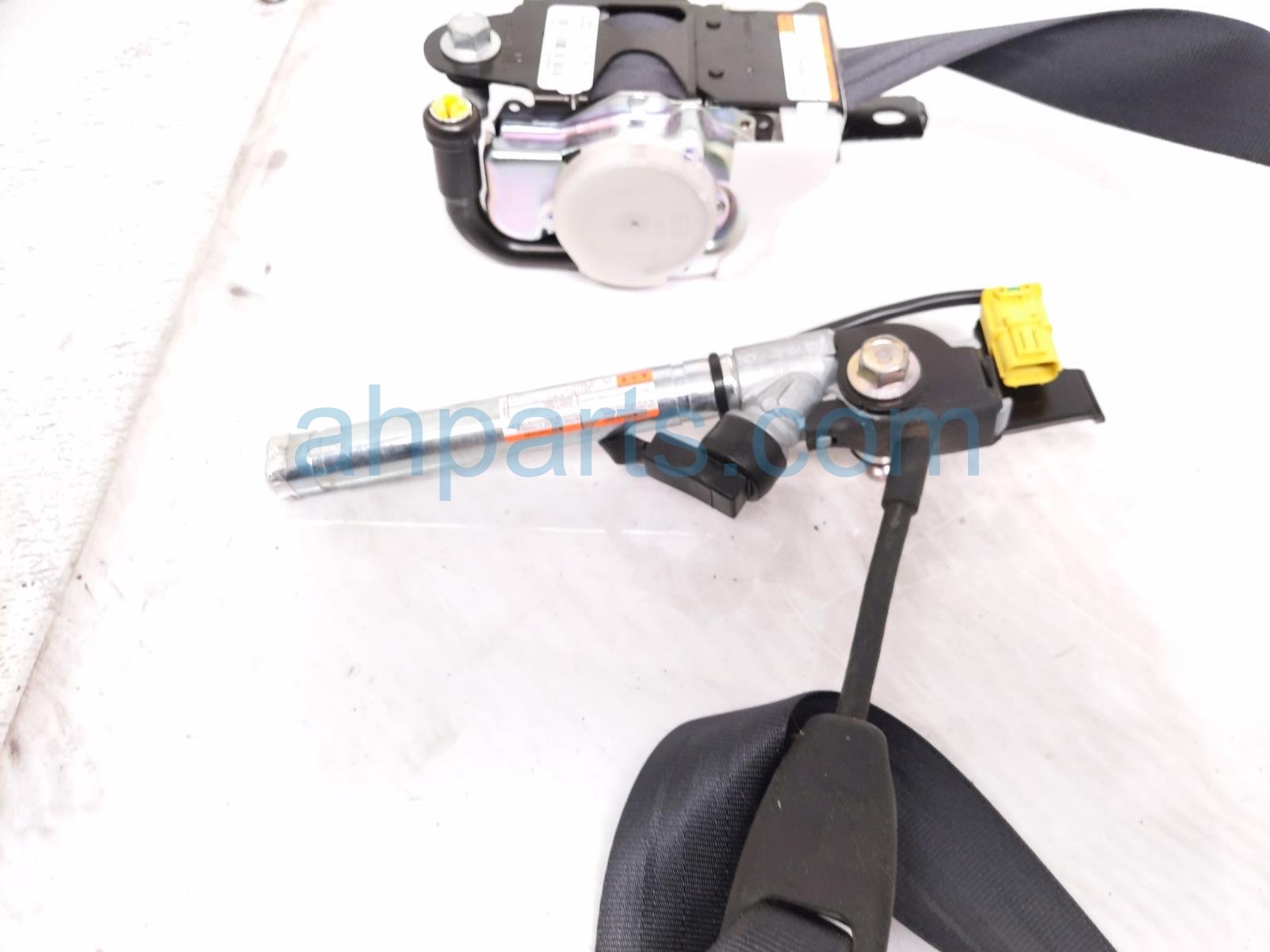 2020 Honda CR V Front Driver Seat Belt Black 04818 TLA A00ZB Replacement 2020 Honda CR V Front Driver Seat Belt Black 04818 TLA A00ZB Replacement thumbnail