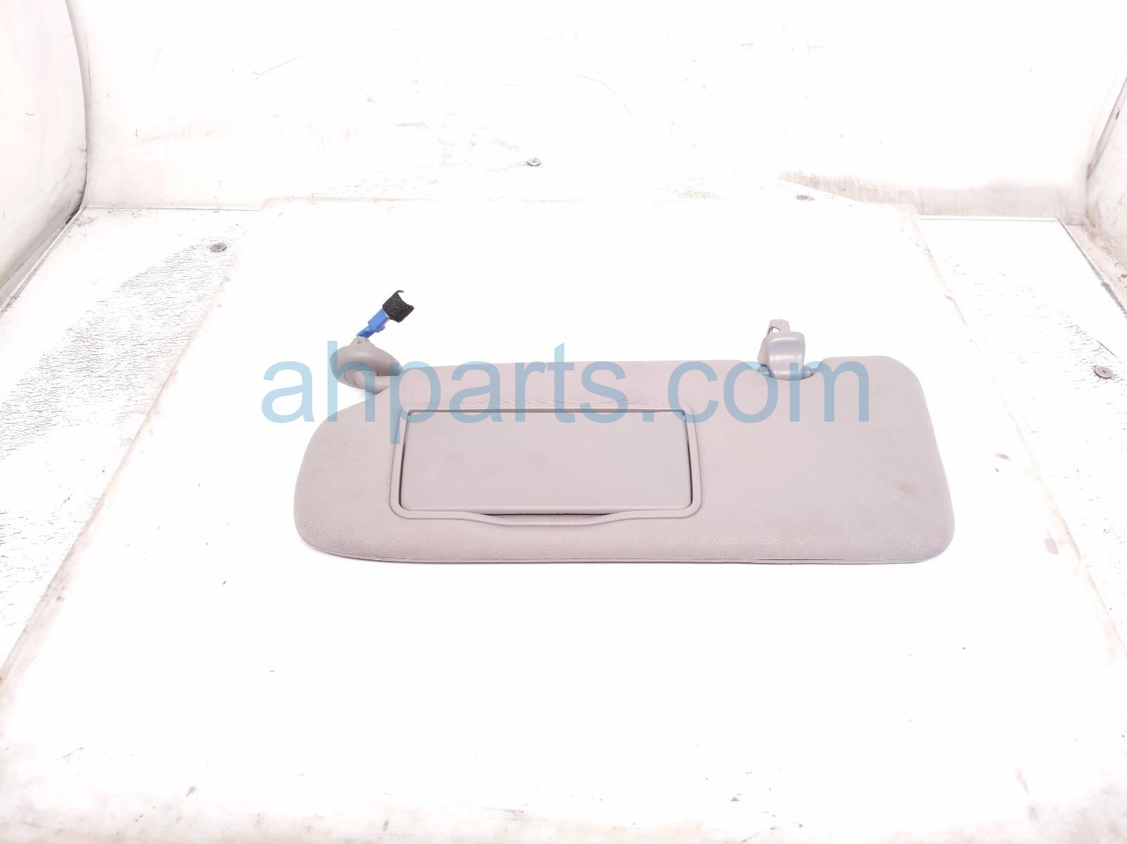 2020 Honda CR V Driver Sun Visor Grey 83280 TLA A61ZB Replacement 2020 Honda CR V Driver Sun Visor Grey 83280 TLA A61ZB Replacement thumbnail
