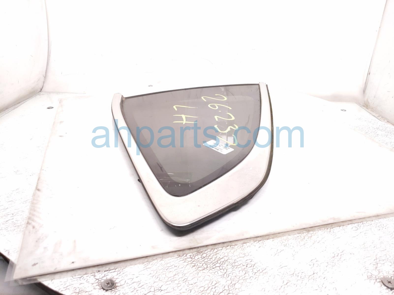 2020 Honda CR V Driver Quarter Window Glass 73562 TLA A01 Replacement 2020 Honda CR V Driver Quarter Window Glass 73562 TLA A01 Replacement thumbnail