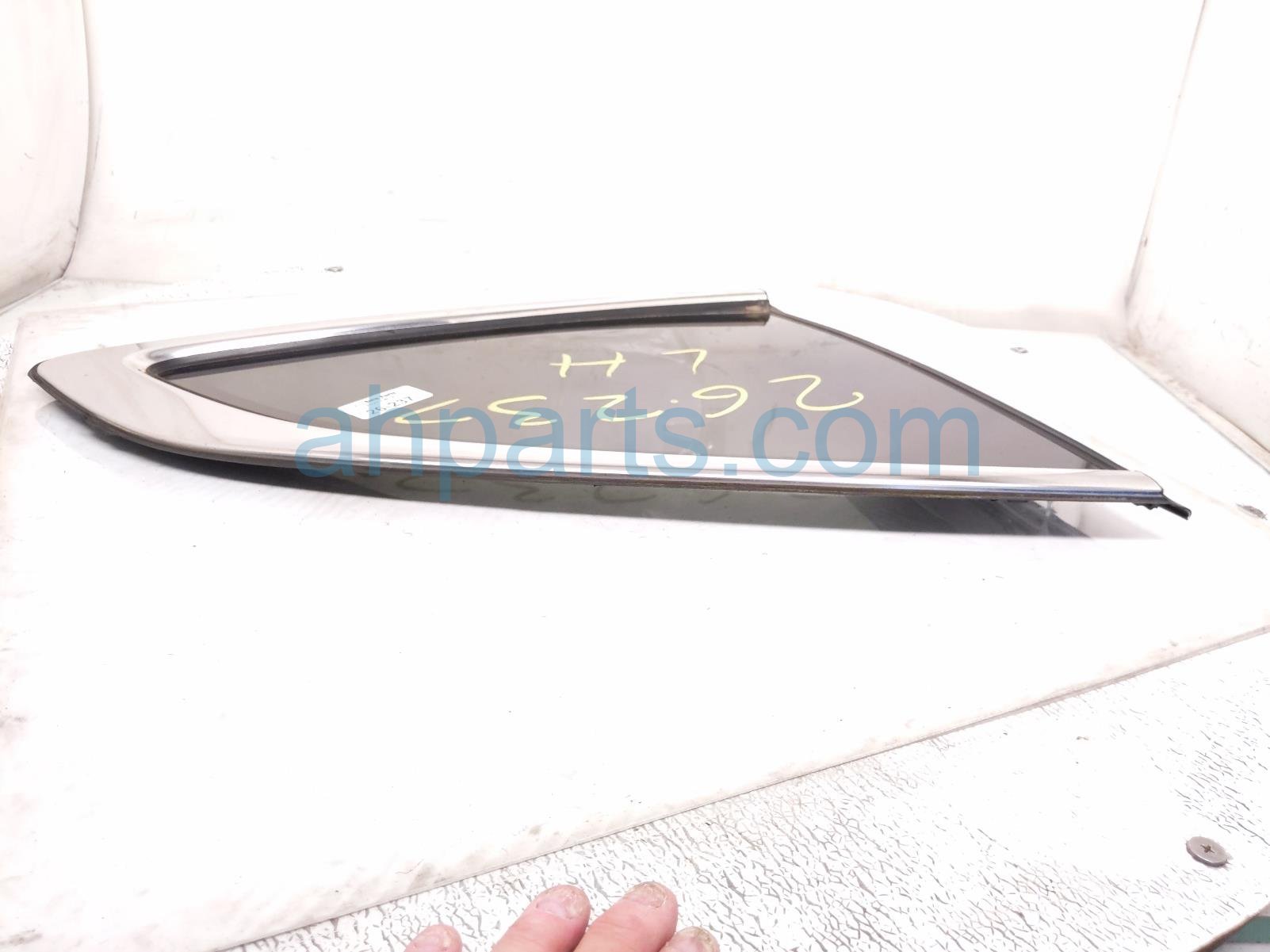 2020 Honda CR V Driver Quarter Window Glass 73562 TLA A01 Replacement 2020 Honda CR V Driver Quarter Window Glass 73562 TLA A01 Replacement thumbnail