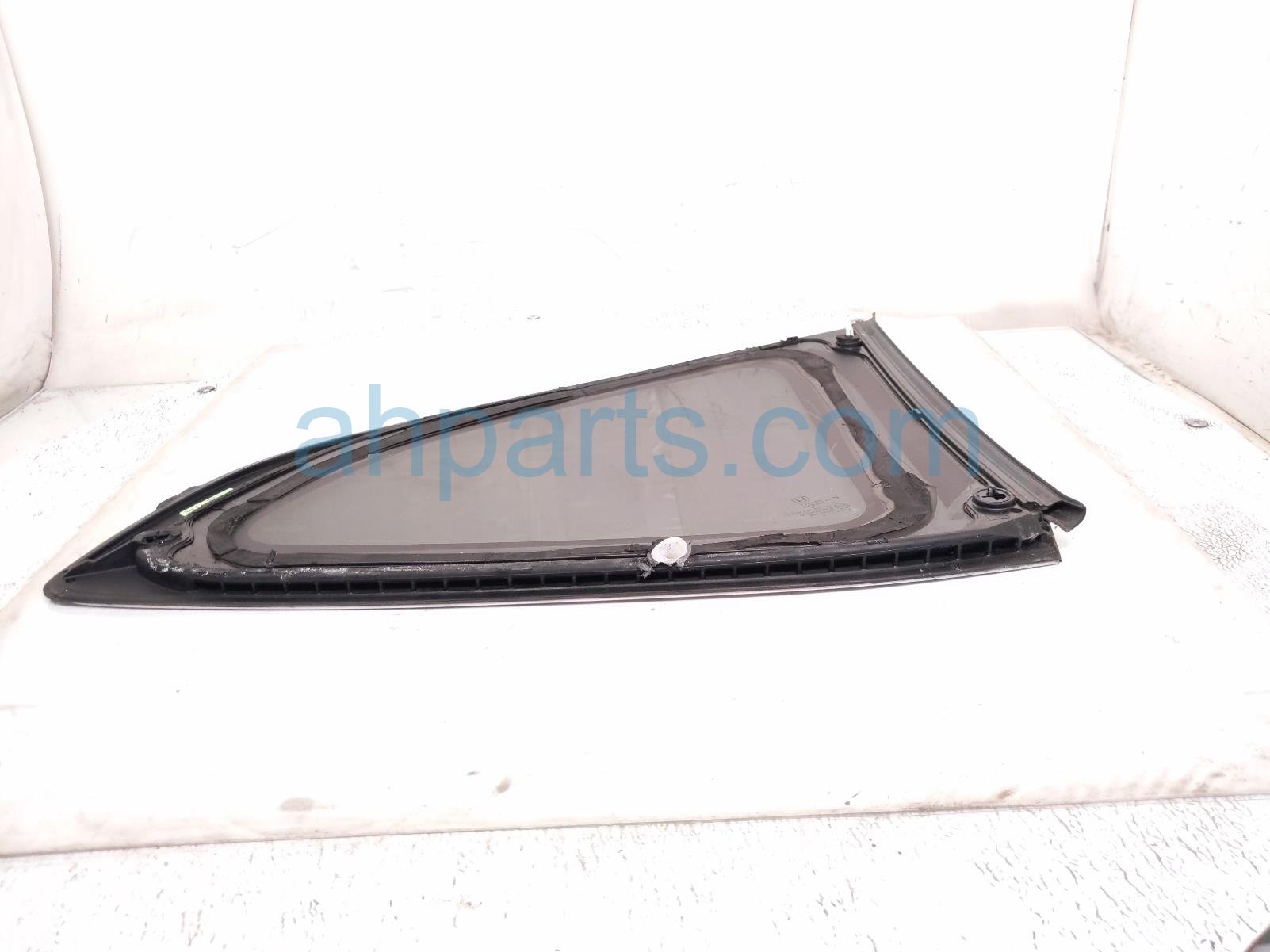 2020 Honda CR V Driver Quarter Window Glass 73562 TLA A01 Replacement 2020 Honda CR V Driver Quarter Window Glass 73562 TLA A01 Replacement thumbnail