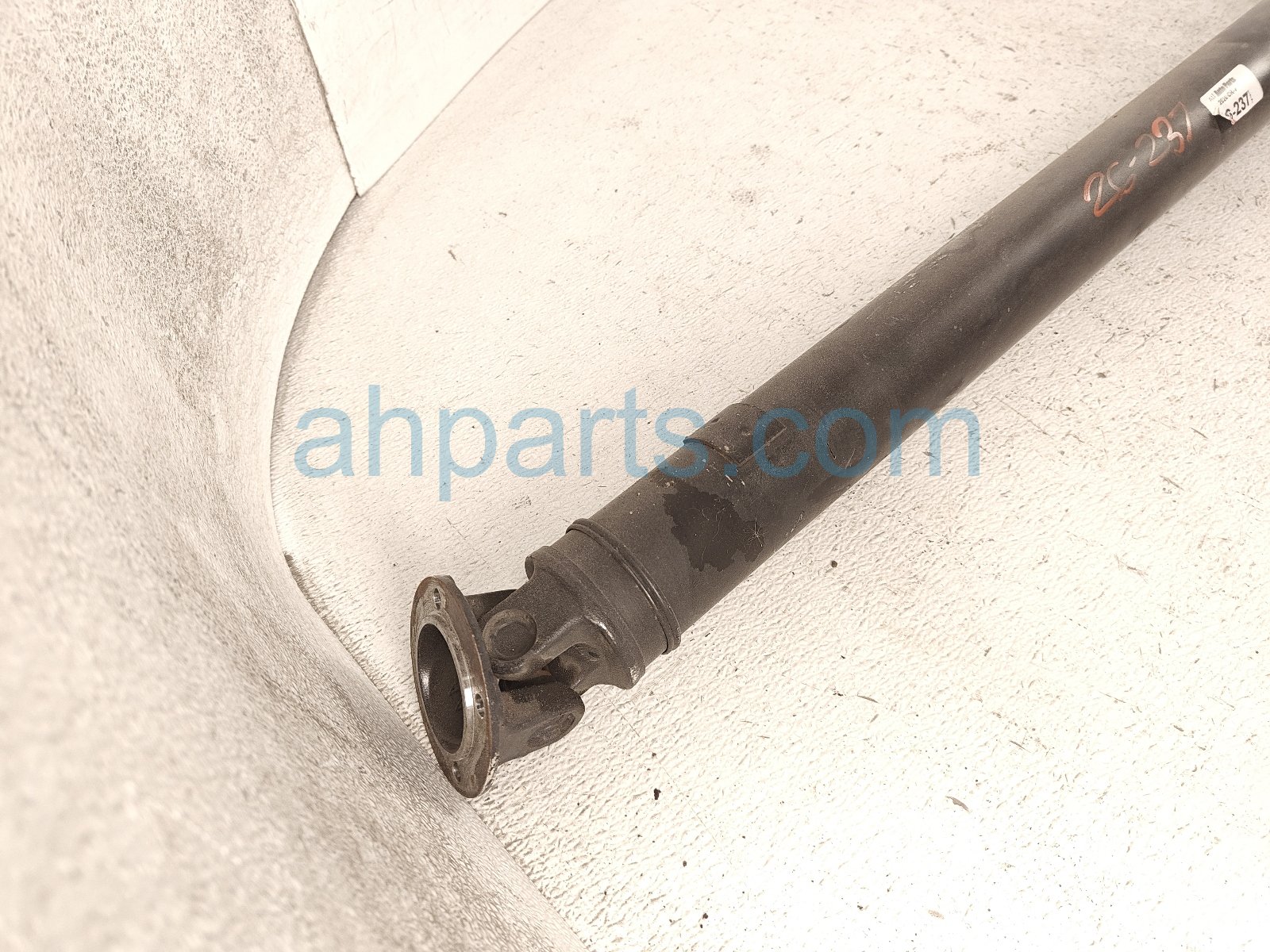 2020 Honda CR V Rear Propeller Shaft 40100 TLA A03 Replacement 2020 Honda CR V Rear Propeller Shaft 40100 TLA A03 Replacement thumbnail