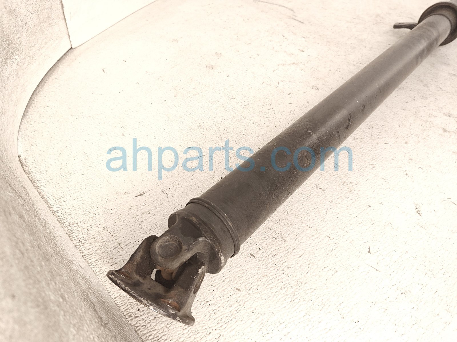 2020 Honda CR V Rear Propeller Shaft 40100 TLA A03 Replacement 2020 Honda CR V Rear Propeller Shaft 40100 TLA A03 Replacement thumbnail