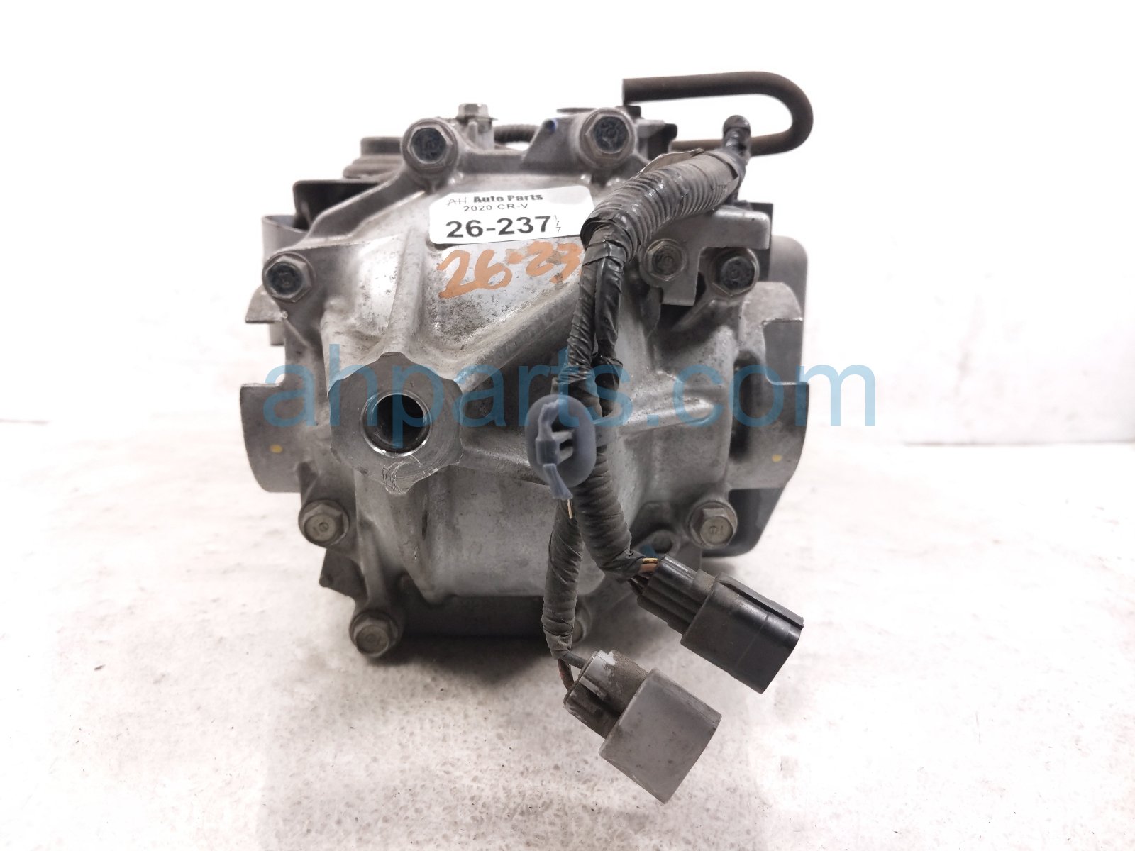 2020 Honda CR V Rear Differential 41200 5TG 010 Replacement 2020 Honda CR V Rear Differential 41200 5TG 010 Replacement thumbnail