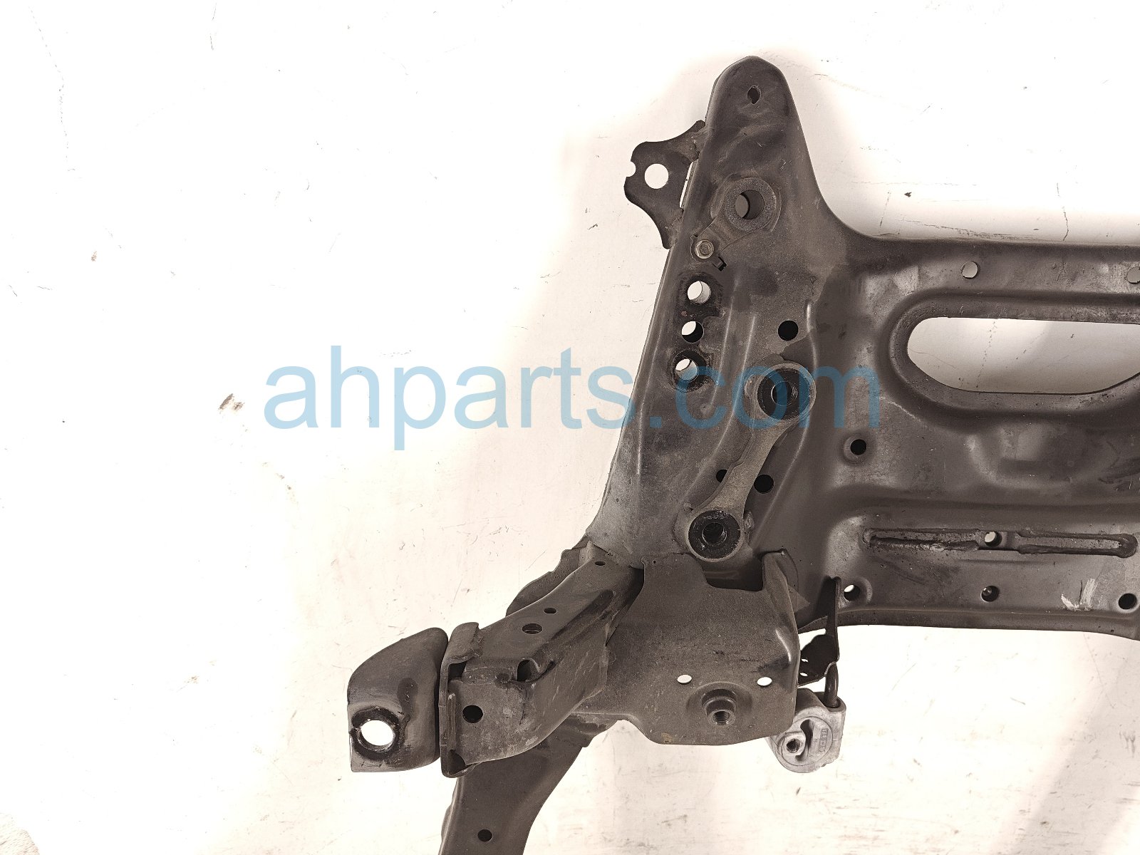2020 Honda CR V Crossmember Front Engine Sub Frame / Cradle 50200 TLA R53 Replacement 2020 Honda CR V Crossmember Front Engine Sub Frame / Cradle 50200 TLA R53 Replacement thumbnail