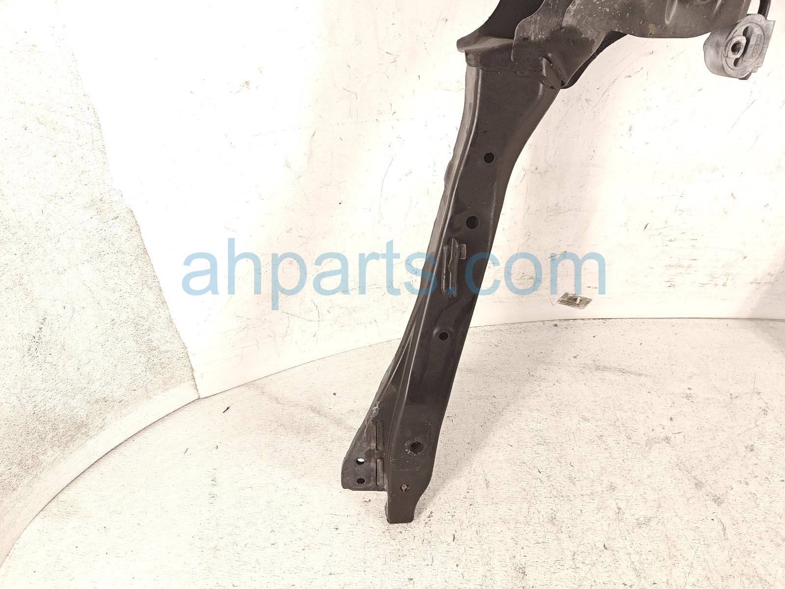 2020 Honda CR V Crossmember Front Engine Sub Frame / Cradle 50200 TLA R53 Replacement 2020 Honda CR V Crossmember Front Engine Sub Frame / Cradle 50200 TLA R53 Replacement thumbnail