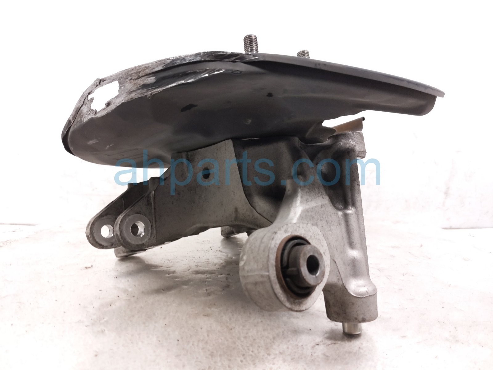 2020 Honda CR V Axle Stub Rear Driver Spindle Knuckle Hub Awd 52215 TNY J00 Replacement 2020 Honda CR V Axle Stub Rear Driver Spindle Knuckle Hub Awd 52215 TNY J00 Replacement thumbnail