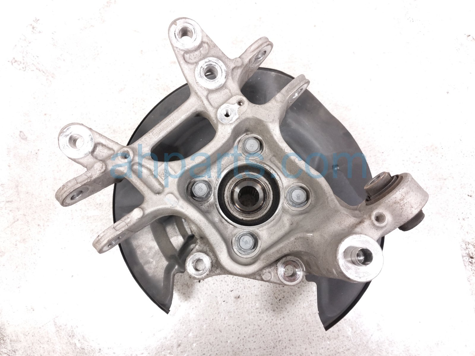 2020 Honda CR V Axle Stub Rear Driver Spindle Knuckle Hub Awd 52215 TNY J00 Replacement 2020 Honda CR V Axle Stub Rear Driver Spindle Knuckle Hub Awd 52215 TNY J00 Replacement thumbnail