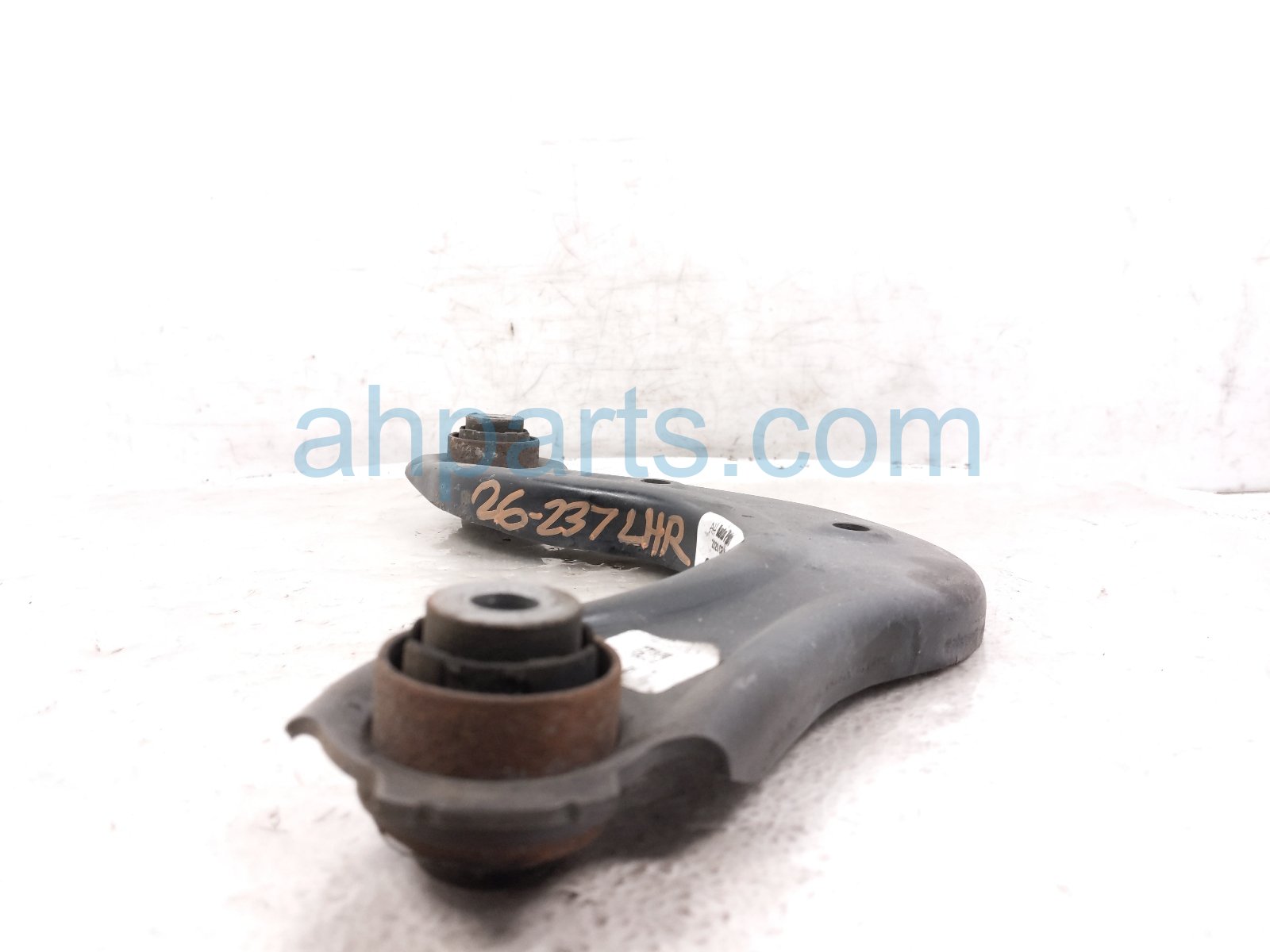 2020 Honda CR V Rear Driver Upper Control Arm 52510 TLA A01 Replacement 2020 Honda CR V Rear Driver Upper Control Arm 52510 TLA A01 Replacement thumbnail