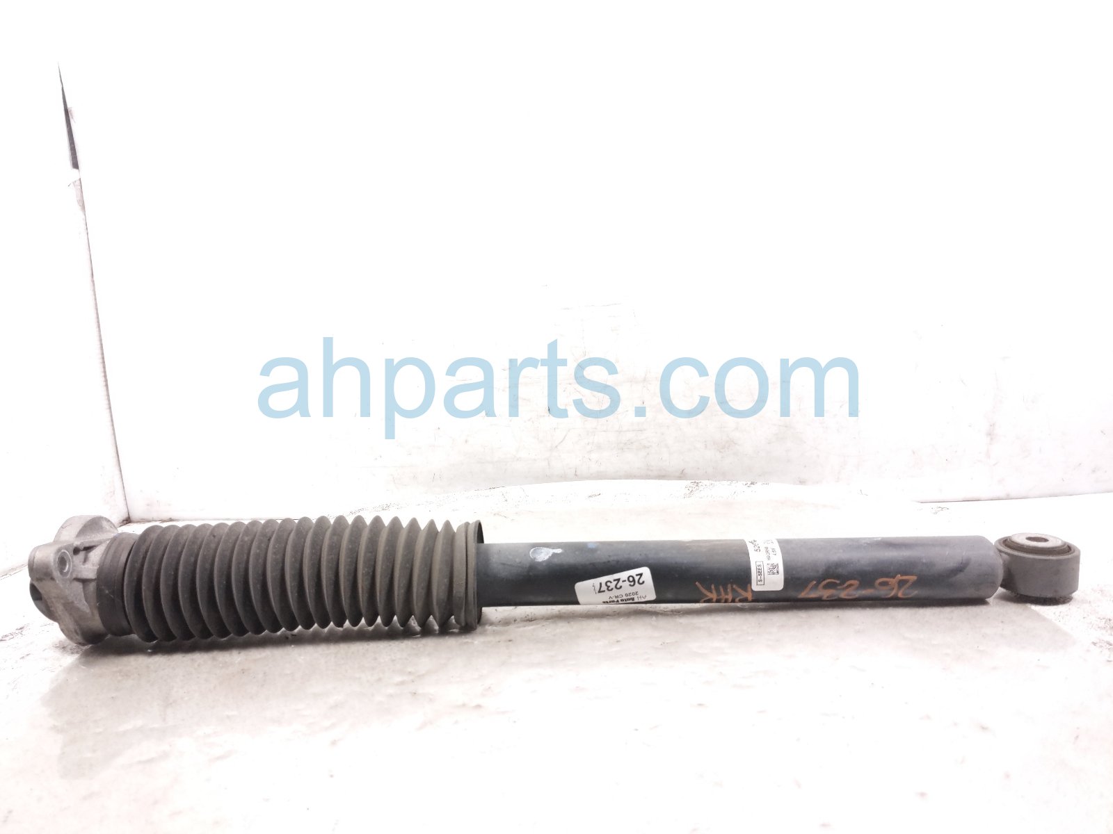 2020 Honda CR V Strut / Spring / Rear Passenger Shock Absorber 52611 TLA A62 Replacement 2020 Honda CR V Strut / Spring / Rear Passenger Shock Absorber 52611 TLA A62 Replacement thumbnail