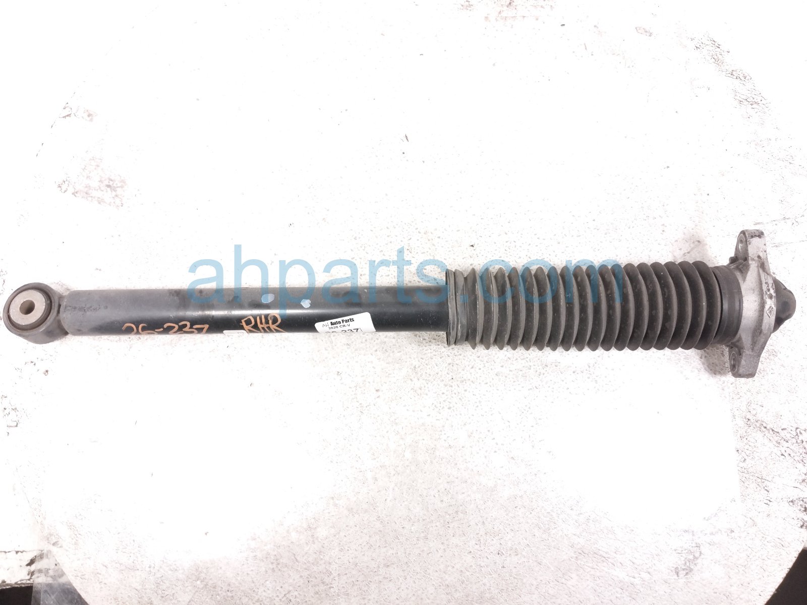2020 Honda CR V Strut / Spring / Rear Passenger Shock Absorber 52611 TLA A62 Replacement 2020 Honda CR V Strut / Spring / Rear Passenger Shock Absorber 52611 TLA A62 Replacement thumbnail