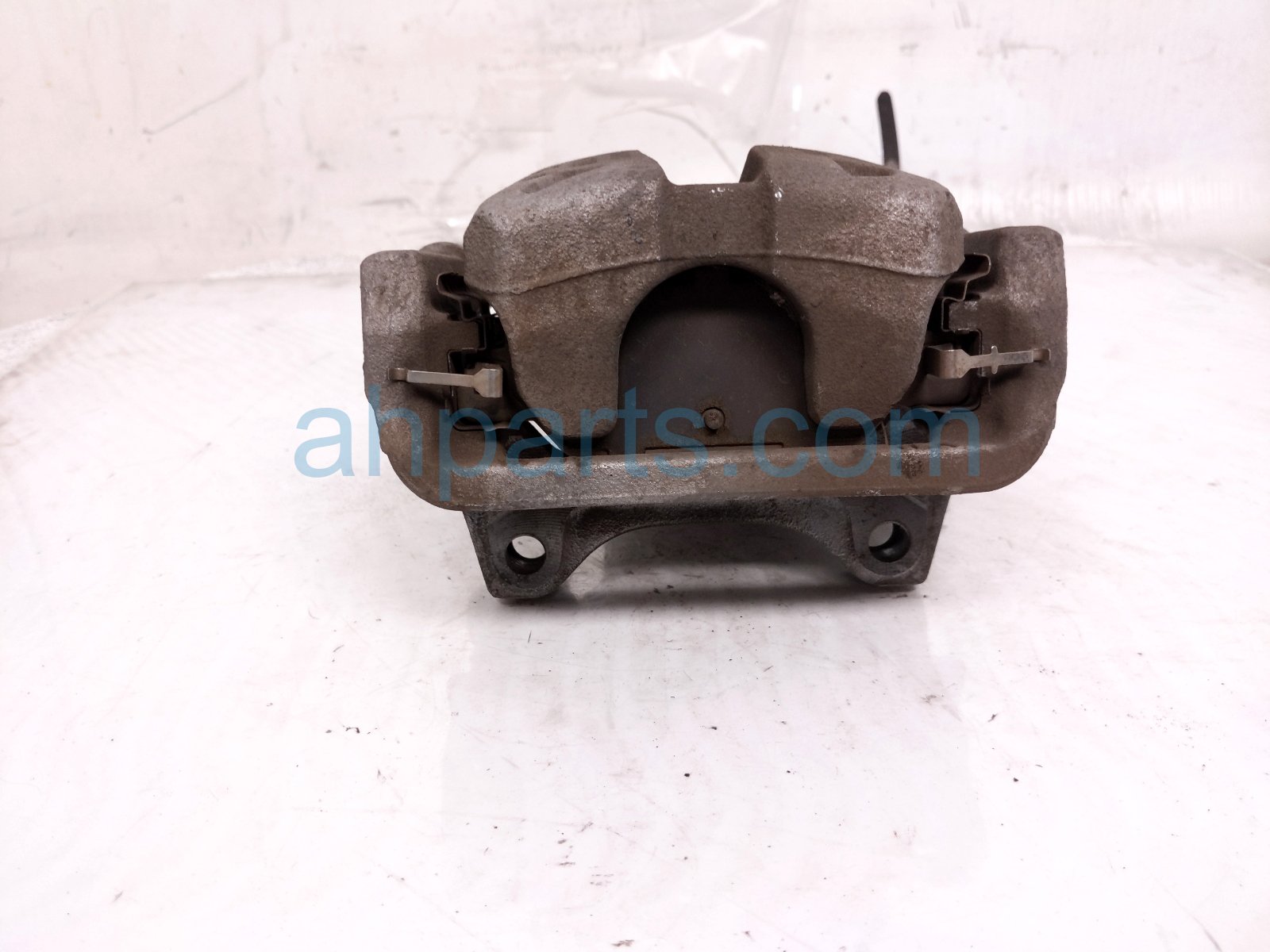 2020 Honda CR V Core Core Rear Passenger Brake Caliper 43018 TLA A01 Replacement 2020 Honda CR V Core Core Rear Passenger Brake Caliper 43018 TLA A01 Replacement thumbnail