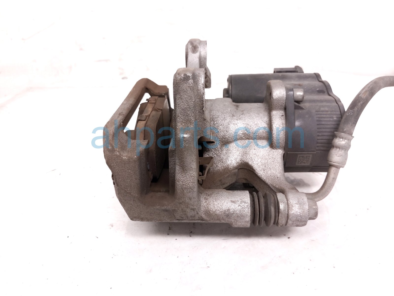 2020 Honda CR V Core Core Rear Passenger Brake Caliper 43018 TLA A01 Replacement 2020 Honda CR V Core Core Rear Passenger Brake Caliper 43018 TLA A01 Replacement thumbnail