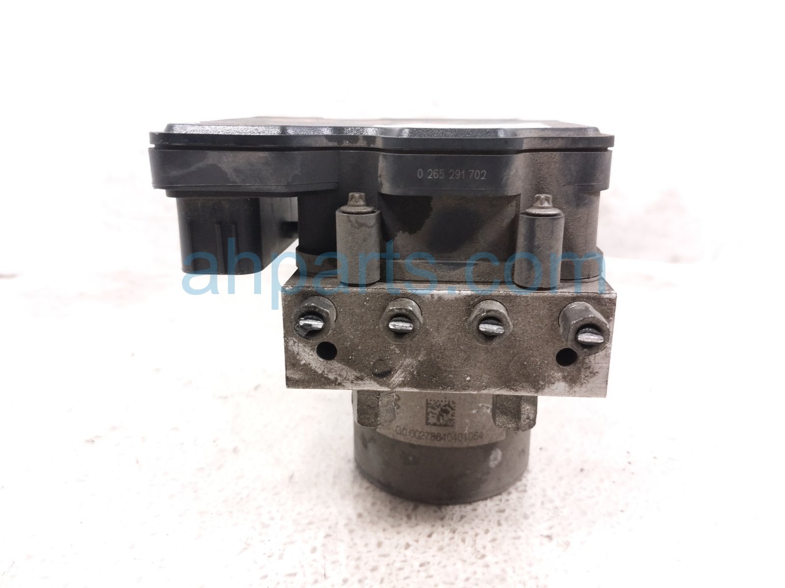 2020 Honda CR V (anti Lock Brake) Abs/vsa Pump Modulator 57100 TLA A62 Replacement 2020 Honda CR V (anti Lock Brake) Abs/vsa Pump Modulator 57100 TLA A62 Replacement thumbnail