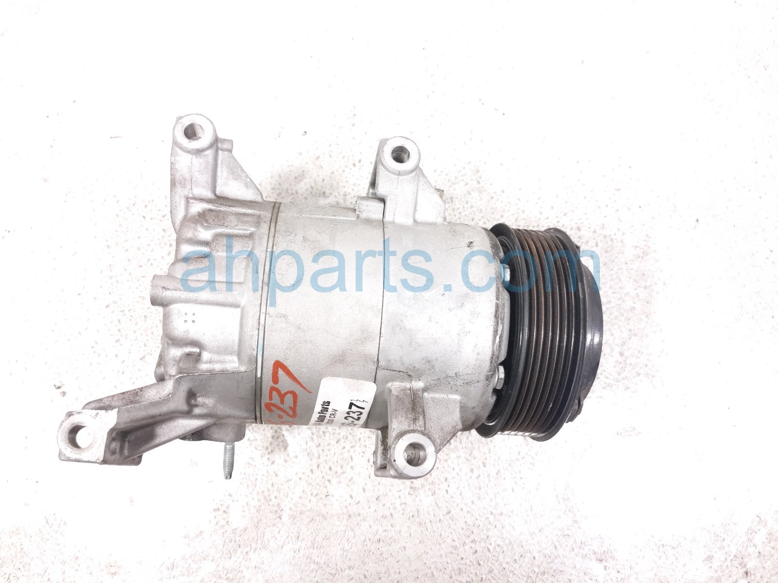 2020 Honda CR V Air + Clutch Core Core Ac Pump / Compressor 38810 5AA A06 Replacement 2020 Honda CR V Air + Clutch Core Core Ac Pump / Compressor 38810 5AA A06 Replacement thumbnail