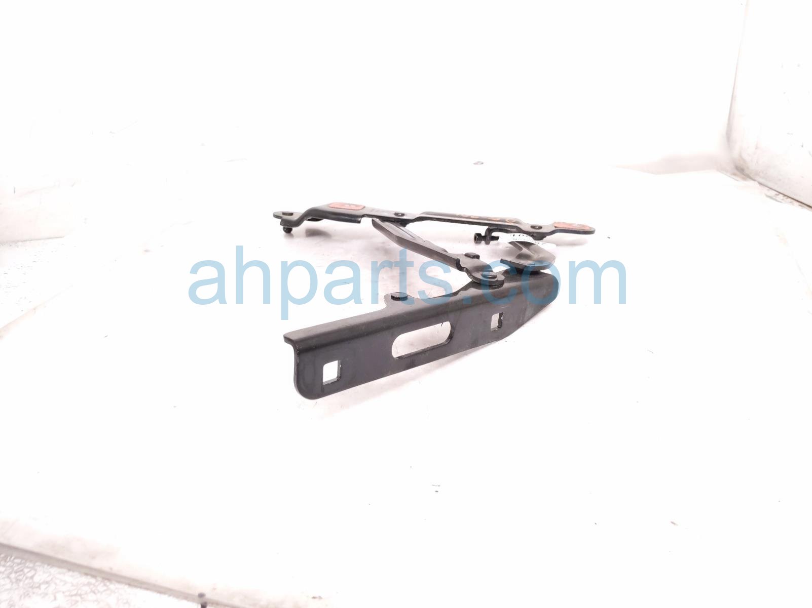 2024 Chevy Corvette Rear Passenger Trunk Hinge White 84646653 Replacement 2024 Chevy Corvette Rear Passenger Trunk Hinge White 84646653 Replacement thumbnail