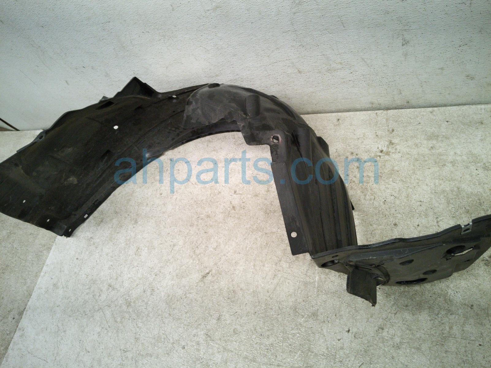 2025 Honda Civic Front Driver Inner Fender Liner 74150 T56 A00 Replacement 2025 Honda Civic Front Driver Inner Fender Liner 74150 T56 A00 Replacement thumbnail