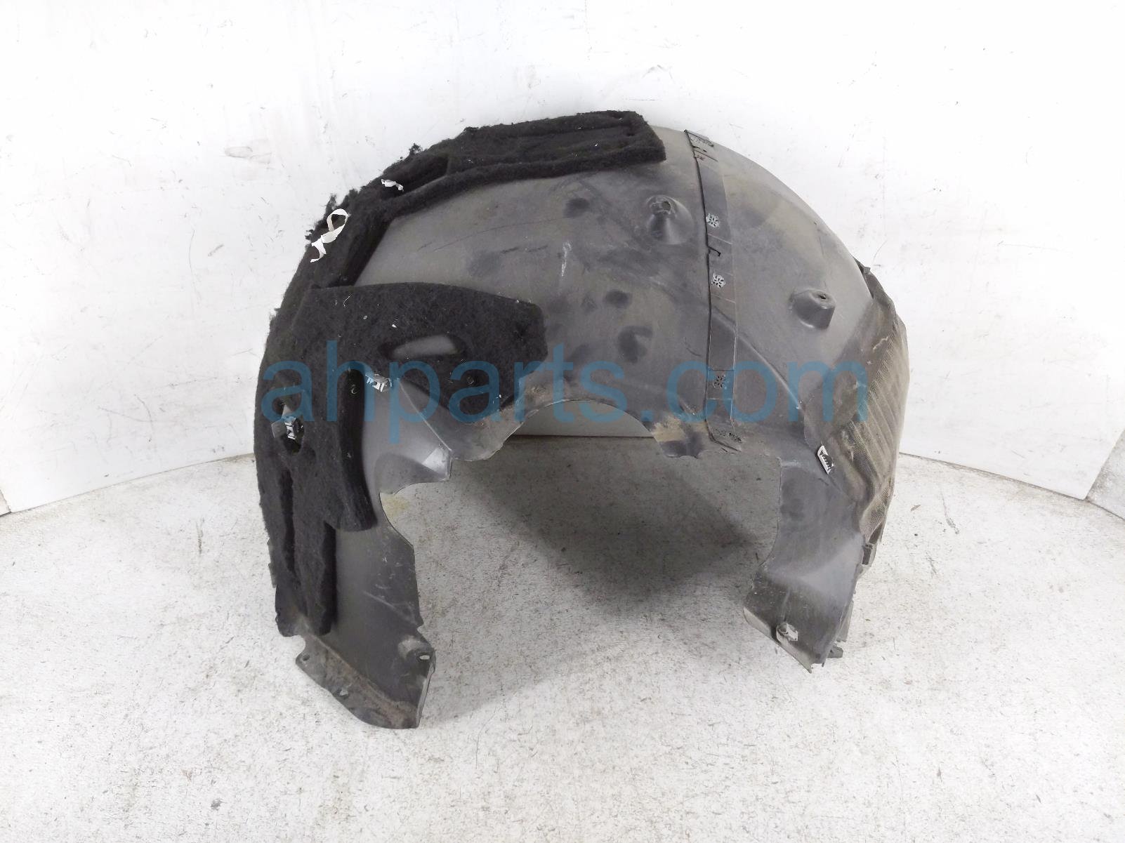 2024 Chevy Corvette Front Driver Inner Fender Liner 85007034 Replacement 2024 Chevy Corvette Front Driver Inner Fender Liner 85007034 Replacement thumbnail