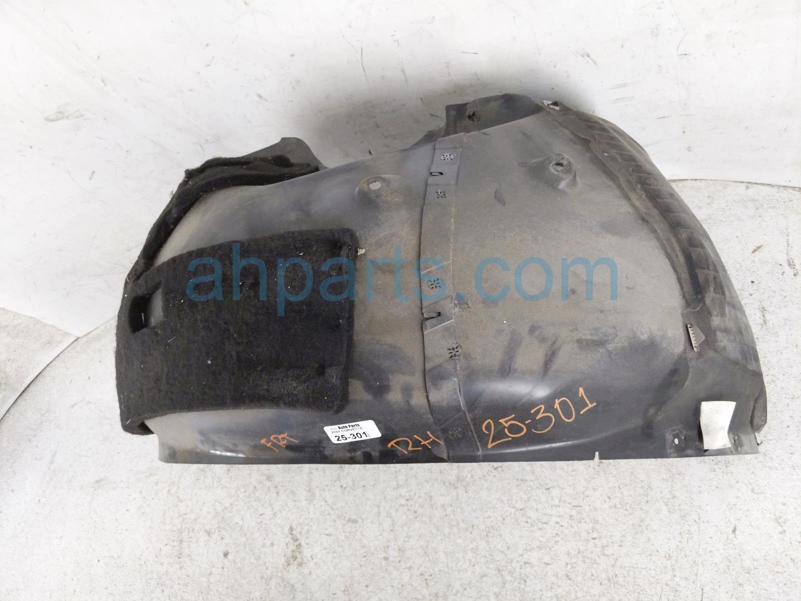 2024 Chevy Corvette Front Passenger Inner Fender Liner 85007041 Replacement 2024 Chevy Corvette Front Passenger Inner Fender Liner 85007041 Replacement thumbnail