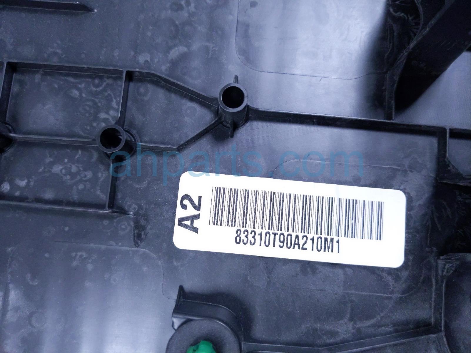 2024 Honda Pilot Center Console Trim Garnish blk 83310 T90 A21 Replacement 2024 Honda Pilot Center Console Trim Garnish blk 83310 T90 A21 Replacement thumbnail