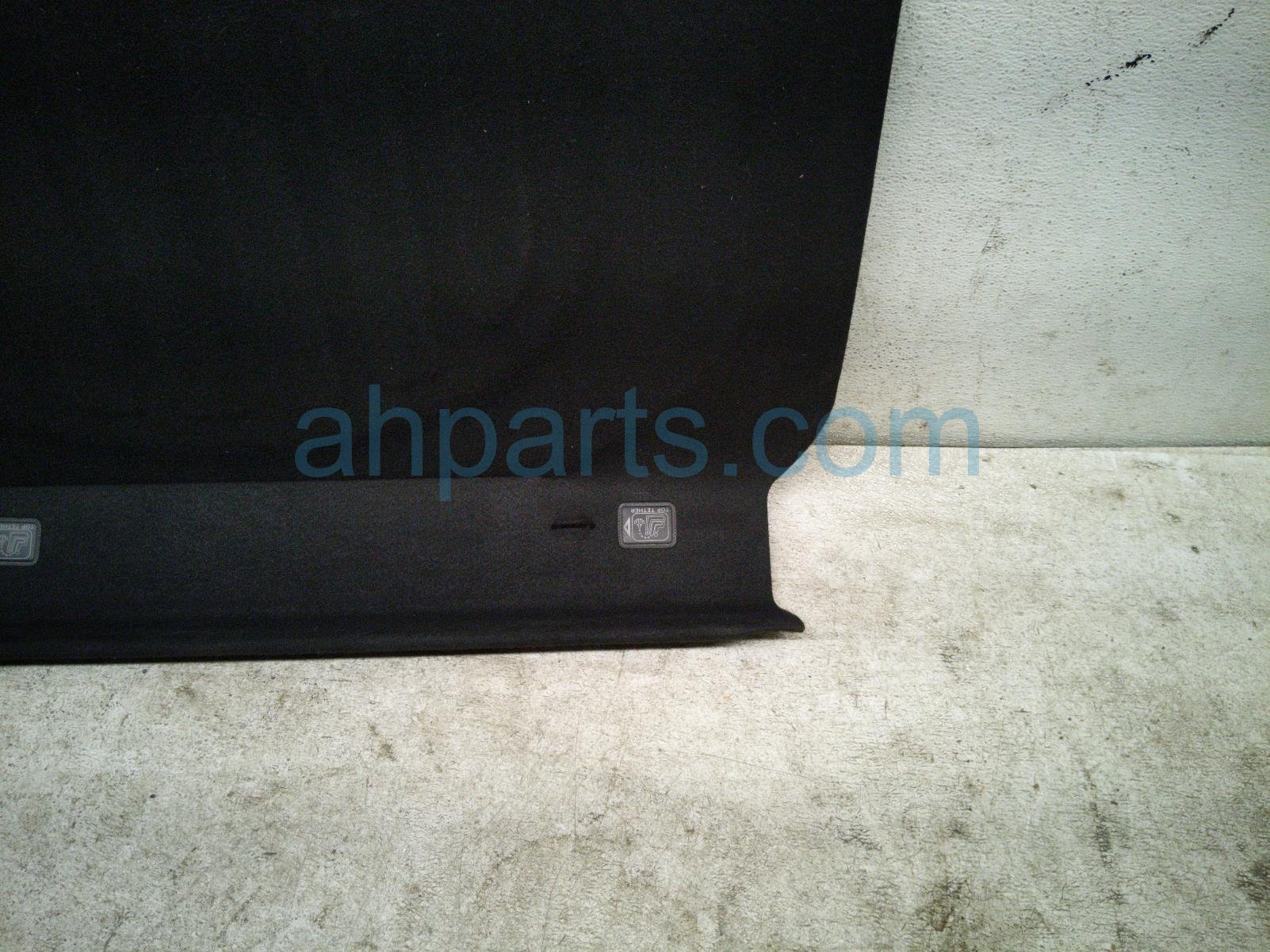 2020 Hyundai Veloster Cargo Floor Board Lid Black 85710 J3200 Replacement 2020 Hyundai Veloster Cargo Floor Board Lid Black 85710 J3200 Replacement thumbnail