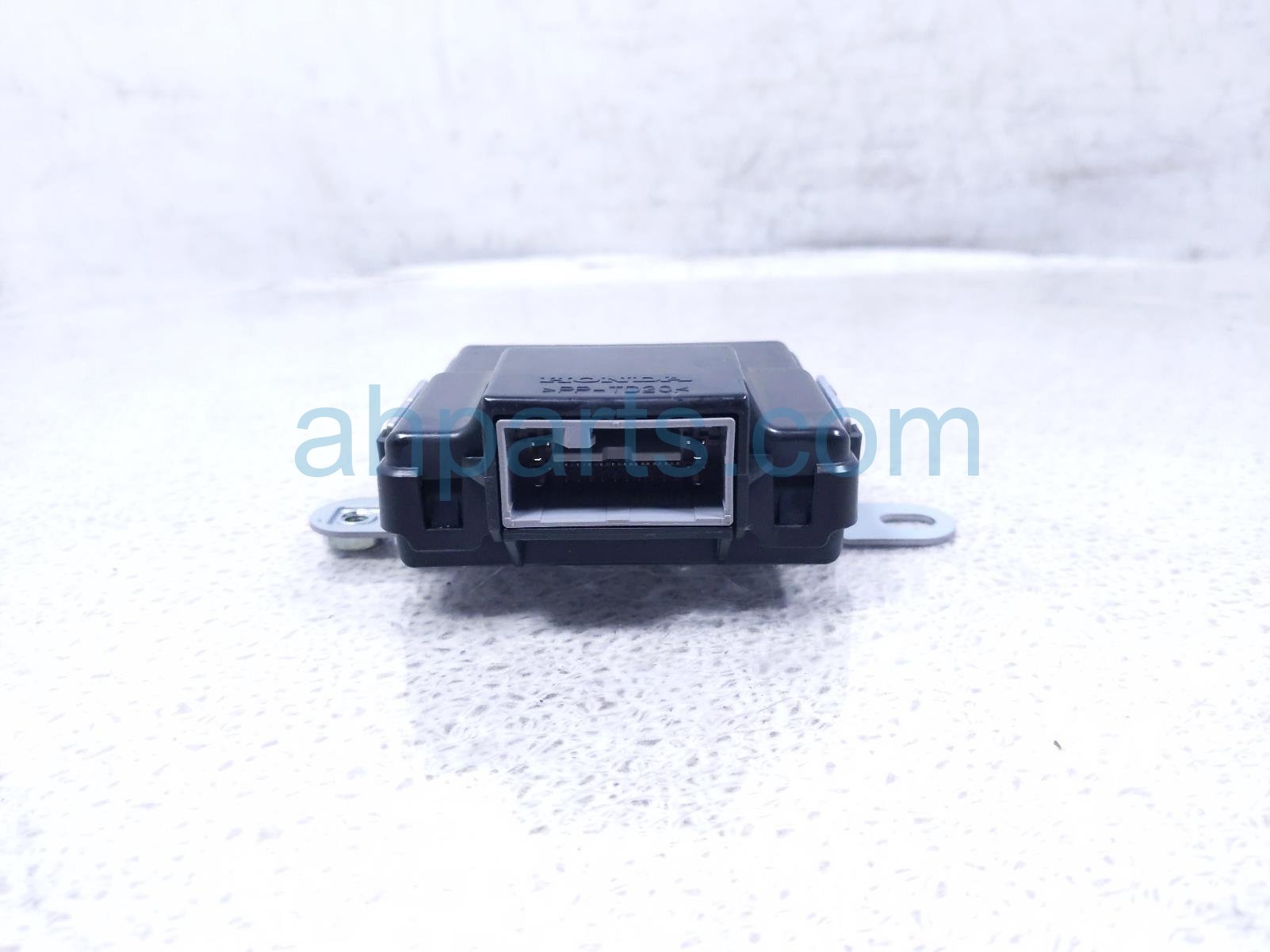 2024 Honda Pilot Awd Drivetrain Control Module Unit 48310 6FF A11 Replacement 2024 Honda Pilot Awd Drivetrain Control Module Unit 48310 6FF A11 Replacement thumbnail