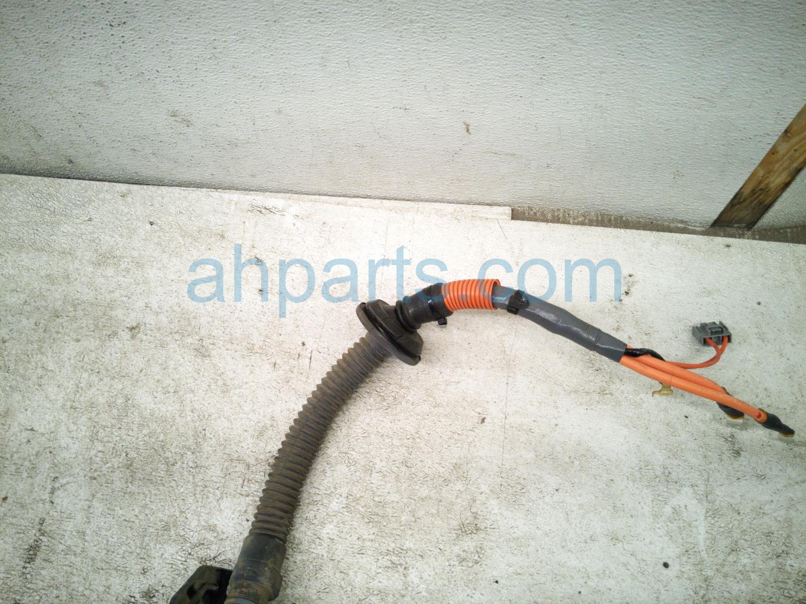 2024 Honda Accord Hybrid High Voltage Battery Cable 1F110 6NH A02 Replacement 2024 Honda Accord Hybrid High Voltage Battery Cable 1F110 6NH A02 Replacement thumbnail