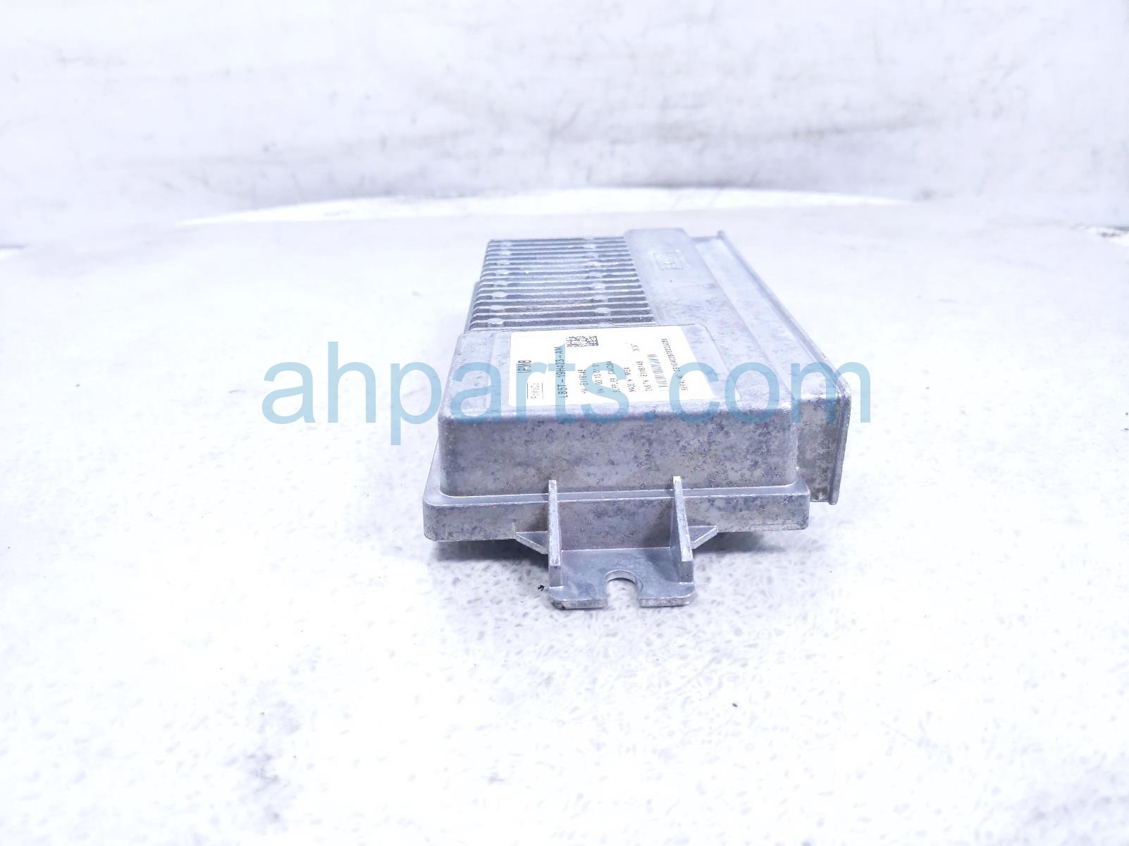 2020 Ford Explorer Image Processing Module LB5T 19H423 AM Replacement 2020 Ford Explorer Image Processing Module LB5T 19H423 AM Replacement thumbnail