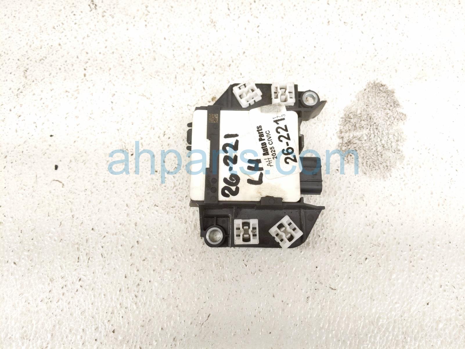 Honda RR/LH BLIND SPOT RADAR UNIT