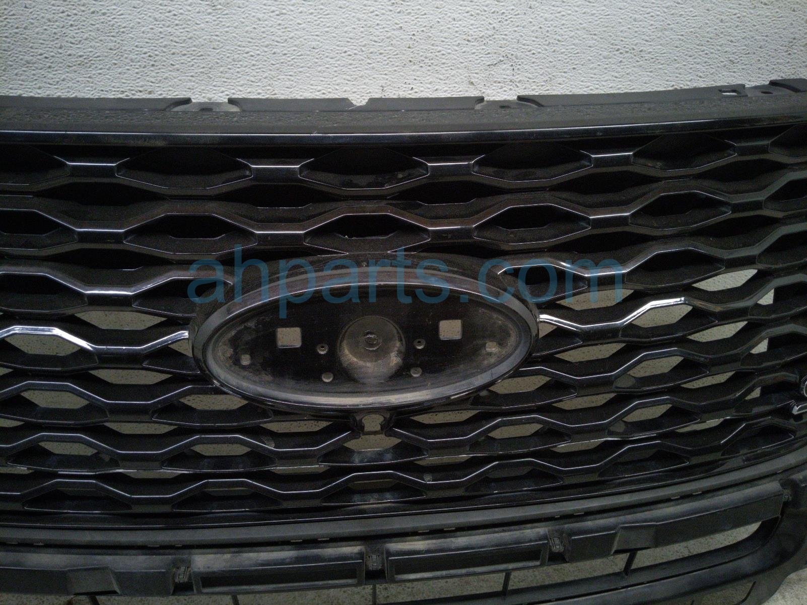 2020 Ford Explorer Front Grille LB5Z 8200 GC Replacement 2020 Ford Explorer Front Grille LB5Z 8200 GC Replacement thumbnail