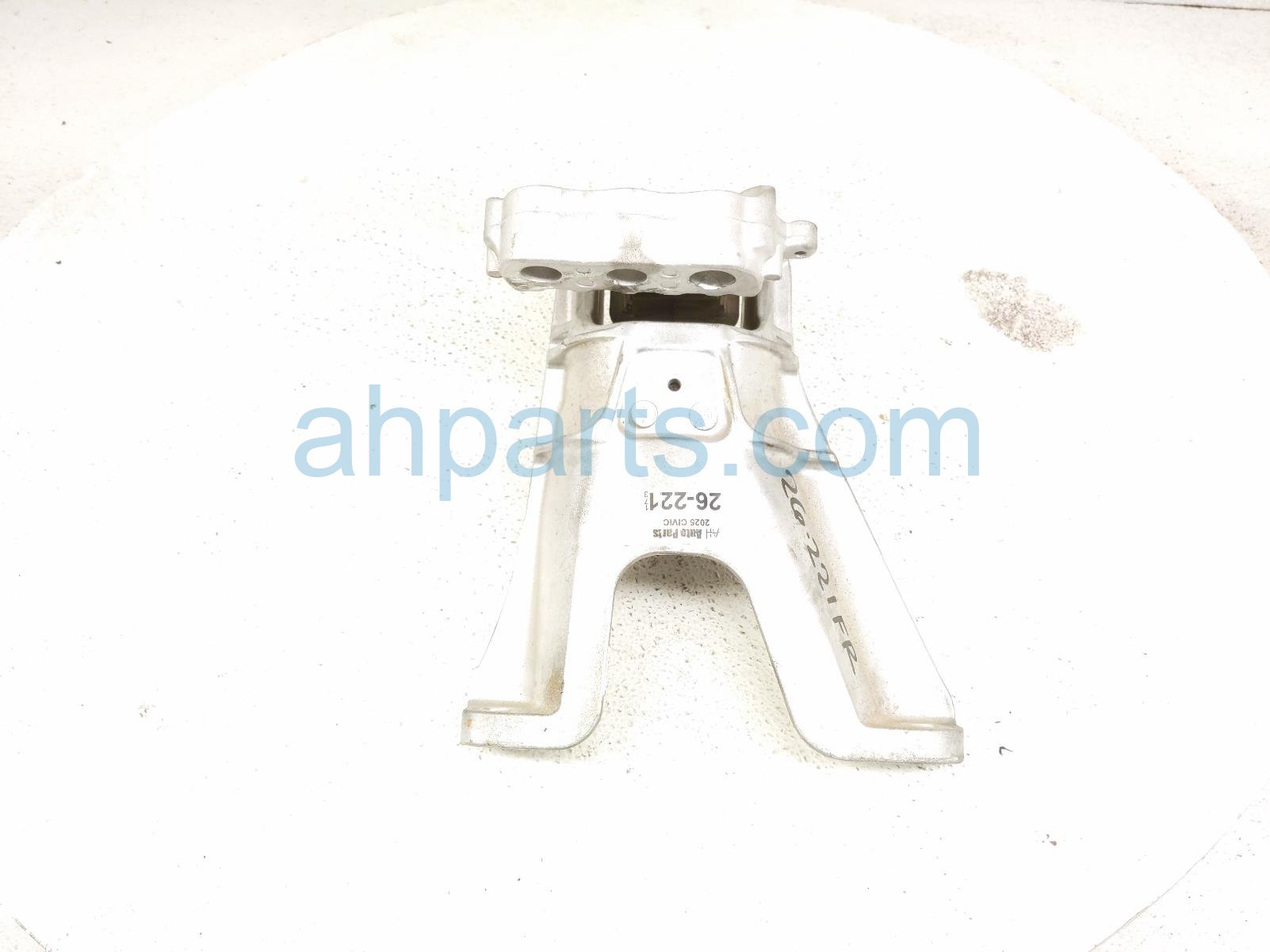 Honda RH ENGINE MOUNT - 1.5L FWD Honda RH ENGINE MOUNT - 1.5L FWD