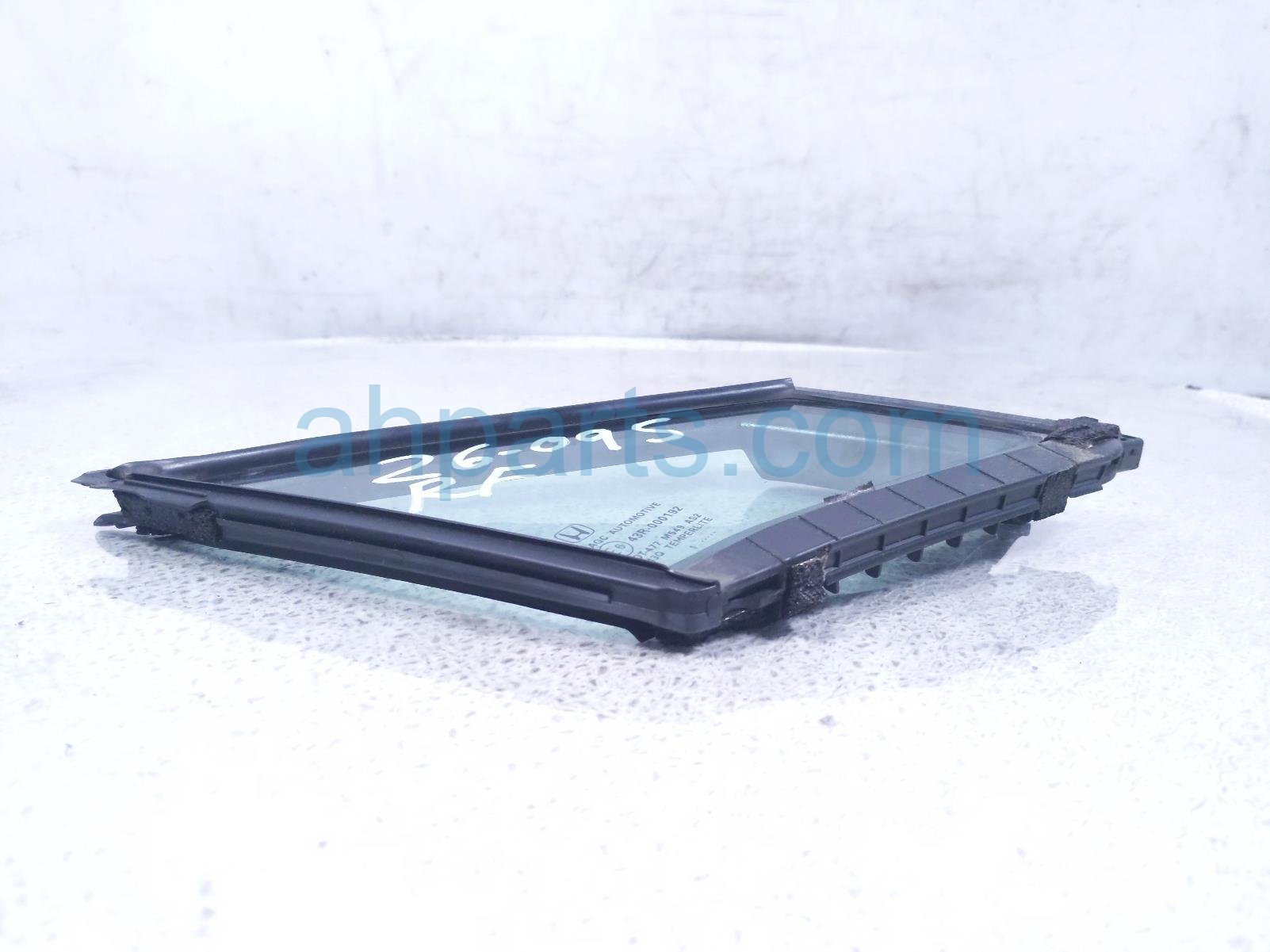 2023 Honda Ridgeline Door Windows / Front Passenger Vent Glass Window 73330 TG7 A01 Replacement 2023 Honda Ridgeline Door Windows / Front Passenger Vent Glass Window 73330 TG7 A01 Replacement thumbnail