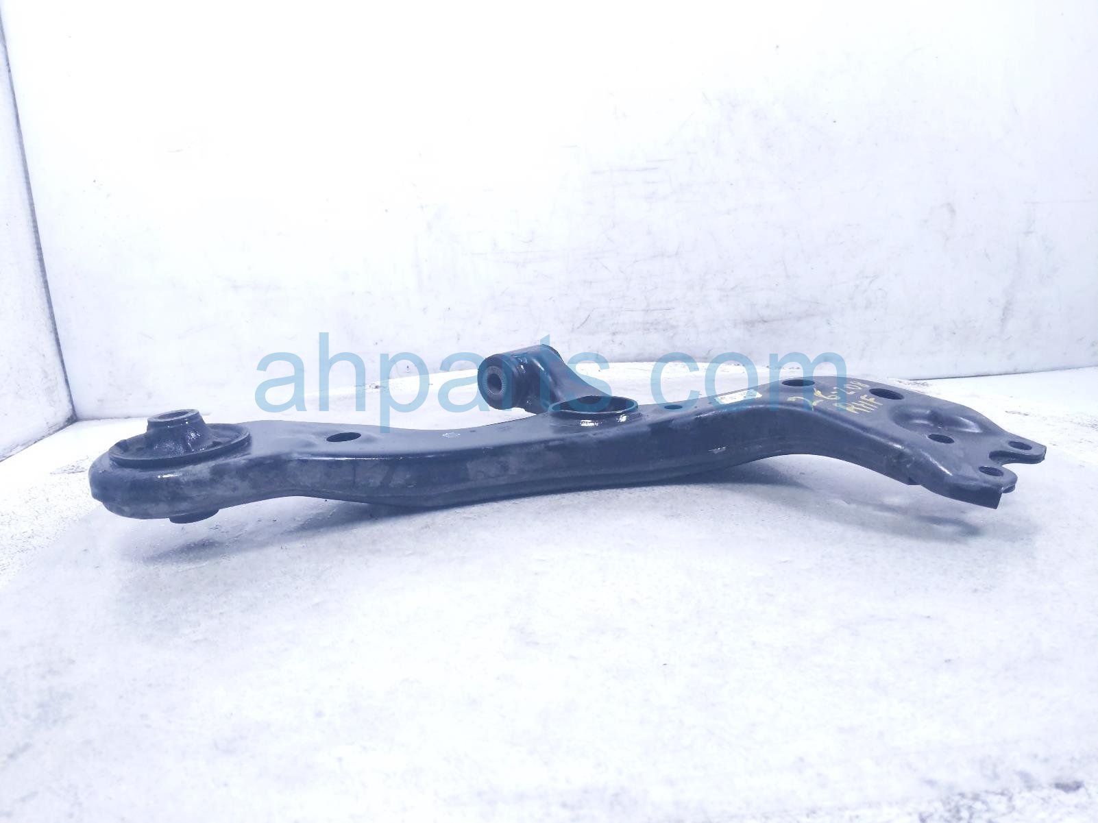 2014 Toyota Prius Front Passenger Lower Control Arm 48068 47050 Replacement 2014 Toyota Prius Front Passenger Lower Control Arm 48068 47050 Replacement thumbnail