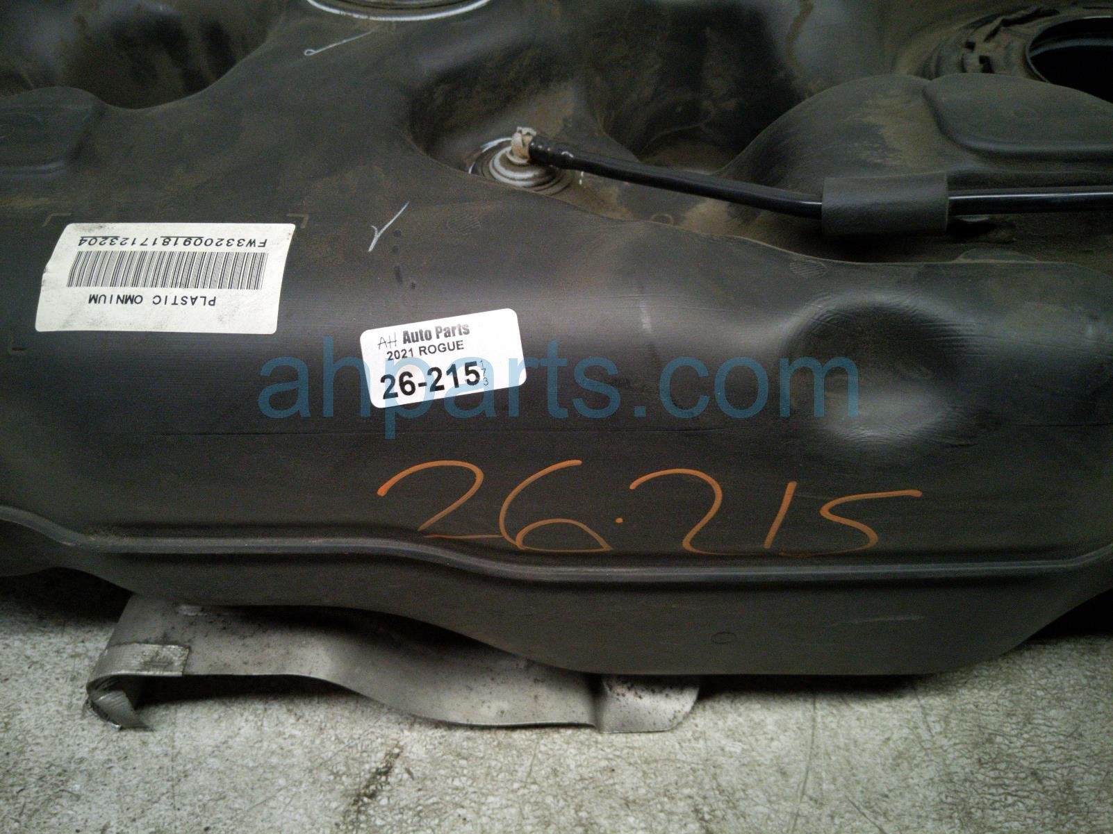 2021 Nissan Rogue Gas / Fuel Tank Sv 2.5l Fwd 17202 6RR0A Replacement 2021 Nissan Rogue Gas / Fuel Tank Sv 2.5l Fwd 17202 6RR0A Replacement thumbnail