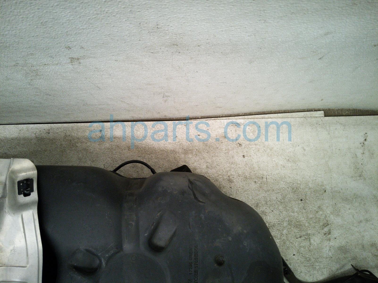 2021 Nissan Rogue Gas / Fuel Tank Sv 2.5l Fwd 17202 6RR0A Replacement 2021 Nissan Rogue Gas / Fuel Tank Sv 2.5l Fwd 17202 6RR0A Replacement thumbnail