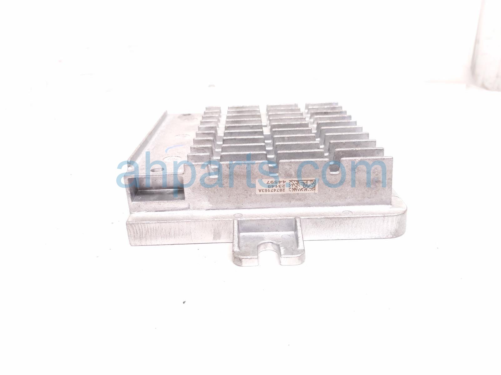 2024 Jeep Grand Cherokee Central Adas Decision Module Rear Passenger 68608469AC Replacement 2024 Jeep Grand Cherokee Central Adas Decision Module Rear Passenger 68608469AC Replacement thumbnail