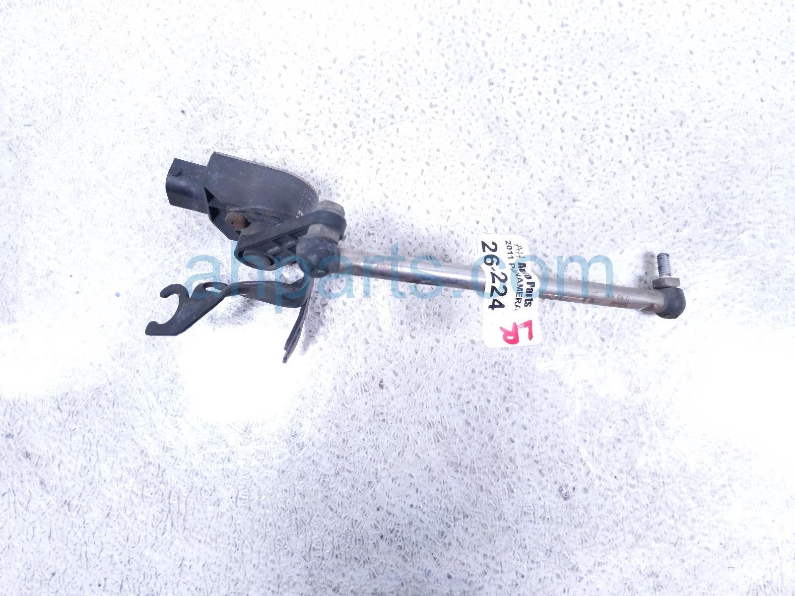 2011 Porsche Panamera Rear Driver Suspension Height Level Sensor 970 343 021 03 Replacement 2011 Porsche Panamera Rear Driver Suspension Height Level Sensor 970 343 021 03 Replacement thumbnail