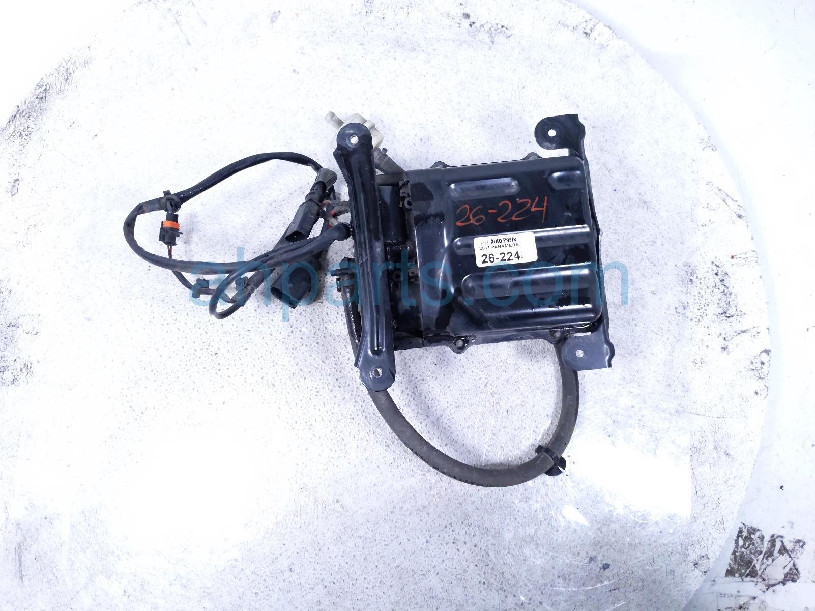 2011 Porsche Panamera Air Suspension Compressor 970 358 151 14 Replacement 2011 Porsche Panamera Air Suspension Compressor 970 358 151 14 Replacement thumbnail