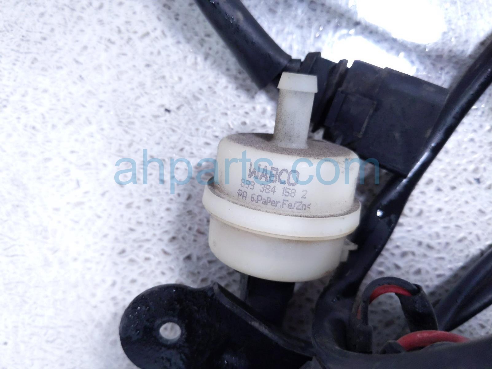2011 Porsche Panamera Air Suspension Compressor 970 358 151 14 Replacement 2011 Porsche Panamera Air Suspension Compressor 970 358 151 14 Replacement thumbnail