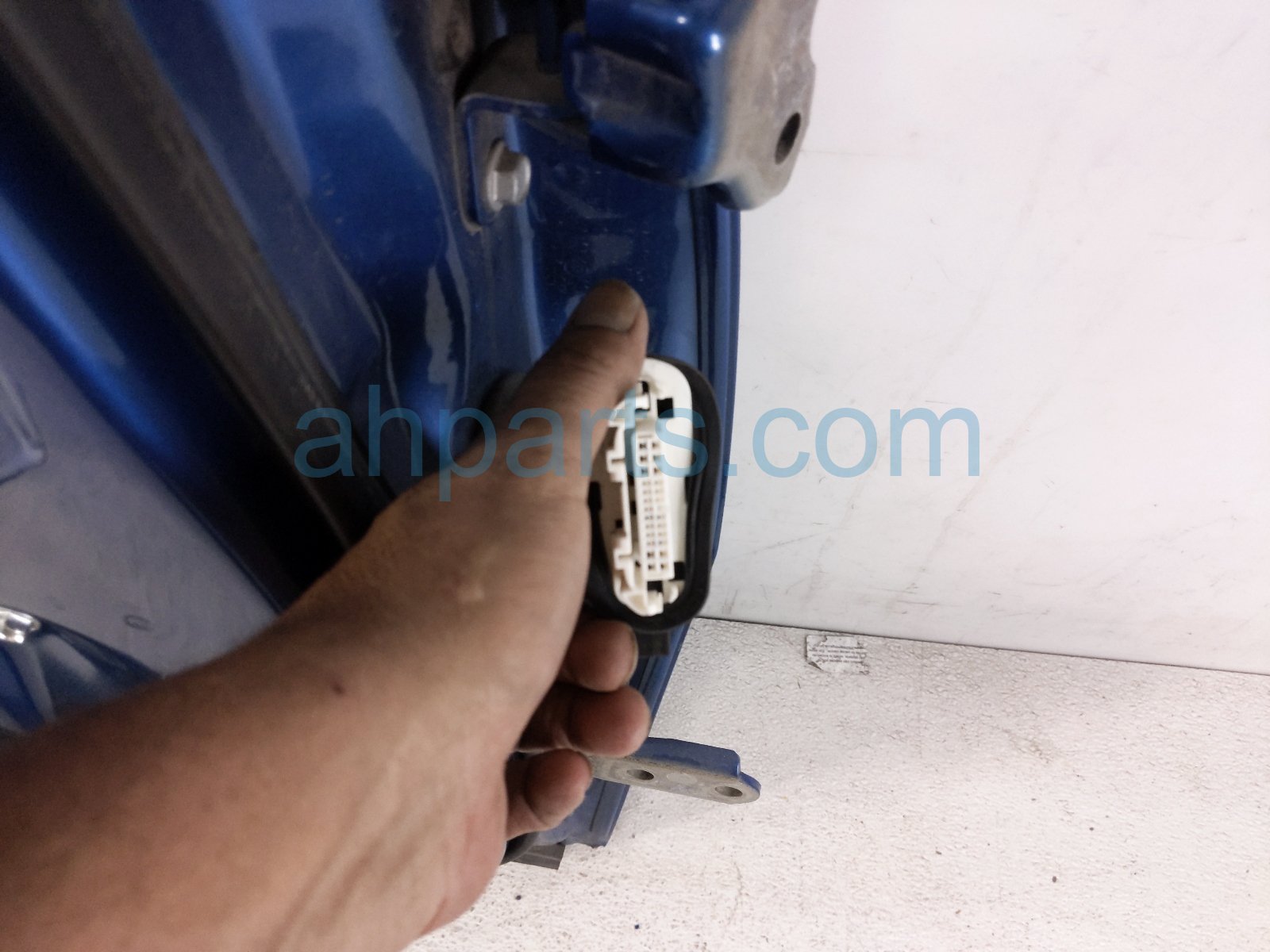2020 Toyota Camry Rear Driver Door Blue No Inside Trim 67004 06301 Replacement 2020 Toyota Camry Rear Driver Door Blue No Inside Trim 67004 06301 Replacement thumbnail