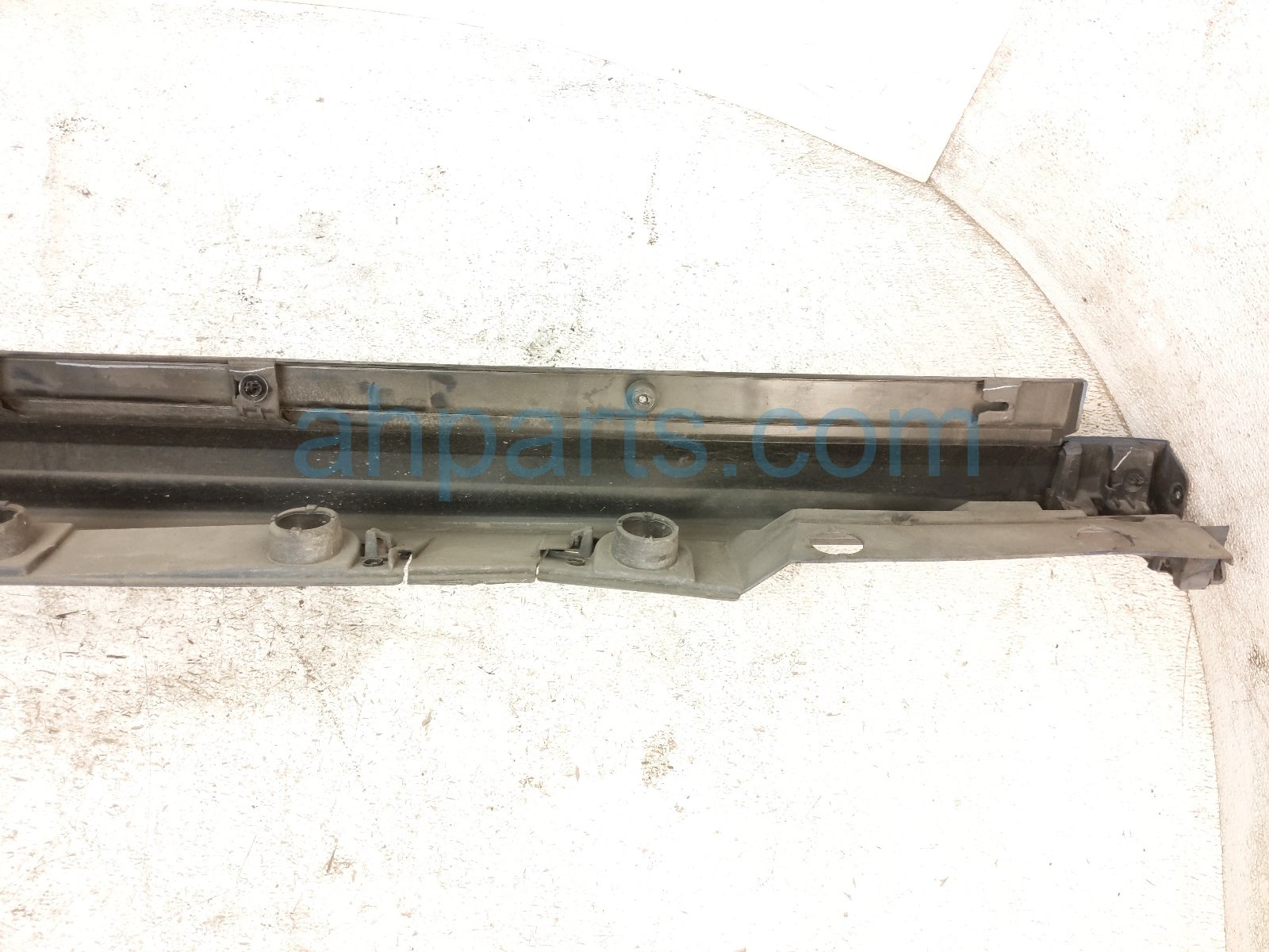 2020 Toyota Camry Rocker Trim Driver Side Skirt / Molding Blue Se PT772 03203 LH Replacement 2020 Toyota Camry Rocker Trim Driver Side Skirt / Molding Blue Se PT772 03203 LH Replacement thumbnail