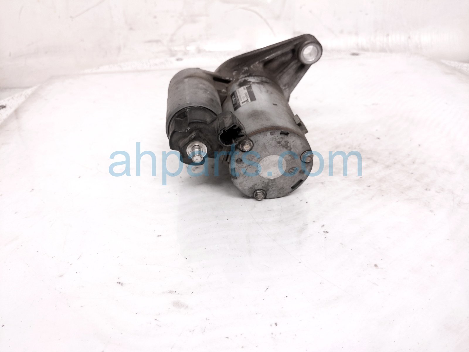 2020 Toyota Camry Core Core Starter Motor 2.5l 28100 F0060 Replacement 2020 Toyota Camry Core Core Starter Motor 2.5l 28100 F0060 Replacement thumbnail