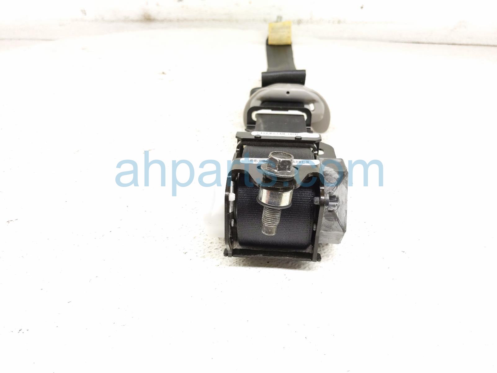 2020 Honda Pilot Rear 3rd Row Passenger Seat Belt Black 04824 TG7 A00ZB Replacement 2020 Honda Pilot Rear 3rd Row Passenger Seat Belt Black 04824 TG7 A00ZB Replacement thumbnail