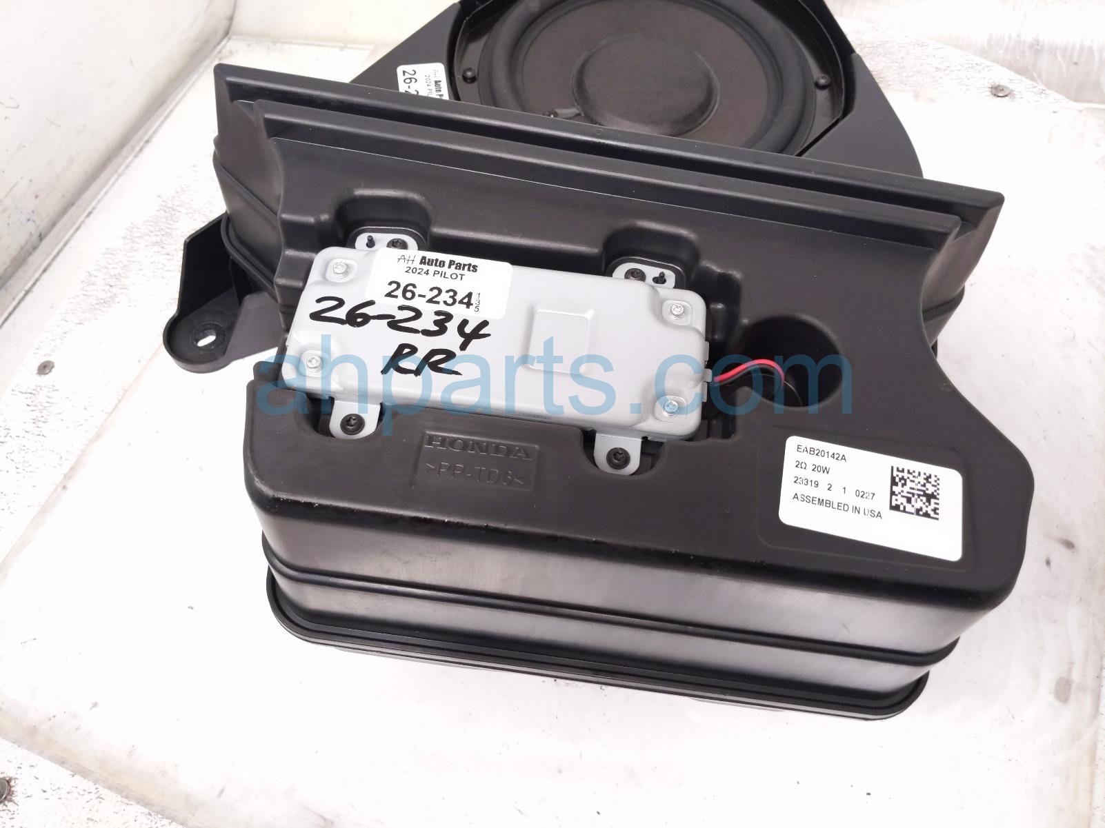 2024 Honda Pilot Rear Passenger Subwoofer Speaker Assy 8A440 T90 A31 Replacement 2024 Honda Pilot Rear Passenger Subwoofer Speaker Assy 8A440 T90 A31 Replacement thumbnail