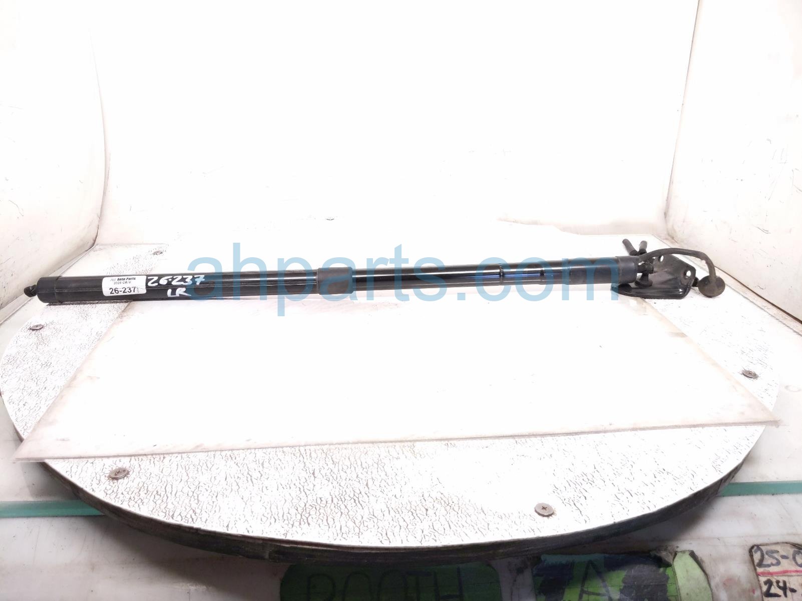 2020 Honda CR V Driver Power Liftgate Strut Actuator 74961 TLA 306 Replacement 2020 Honda CR V Driver Power Liftgate Strut Actuator 74961 TLA 306 Replacement thumbnail
